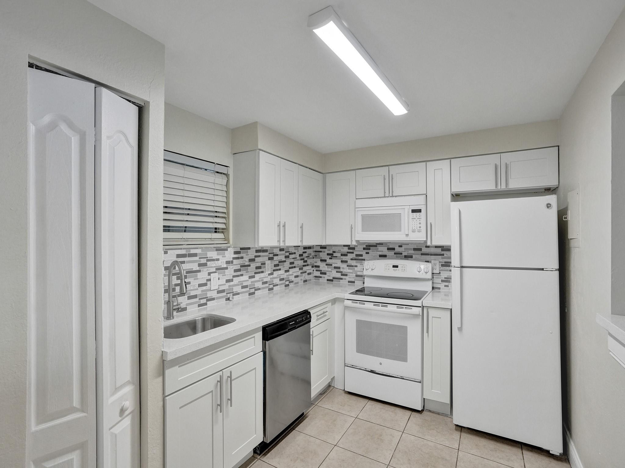 SPRINGCREST CONDO - Residential Lease