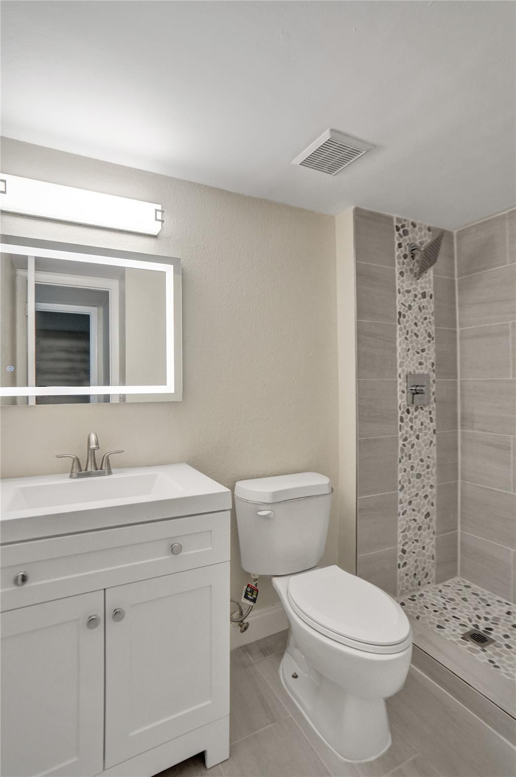 SPRINGCREST CONDO - Residential Lease