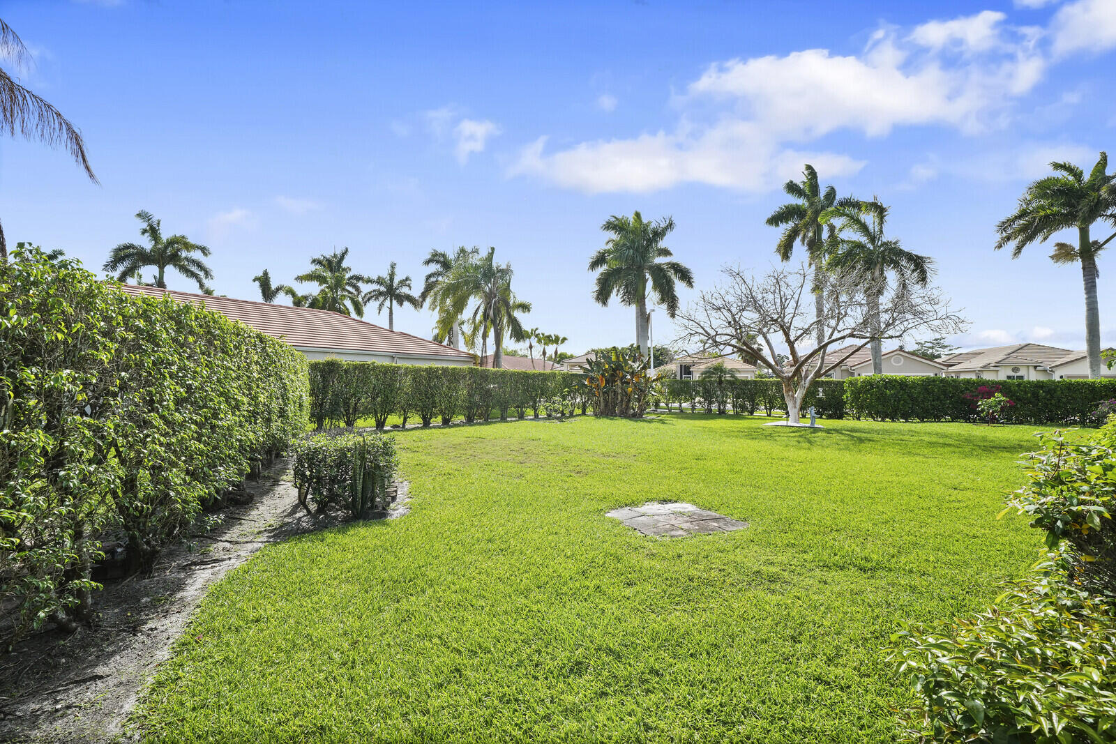 FAIRFIELDS LACUNA 5 - Residential