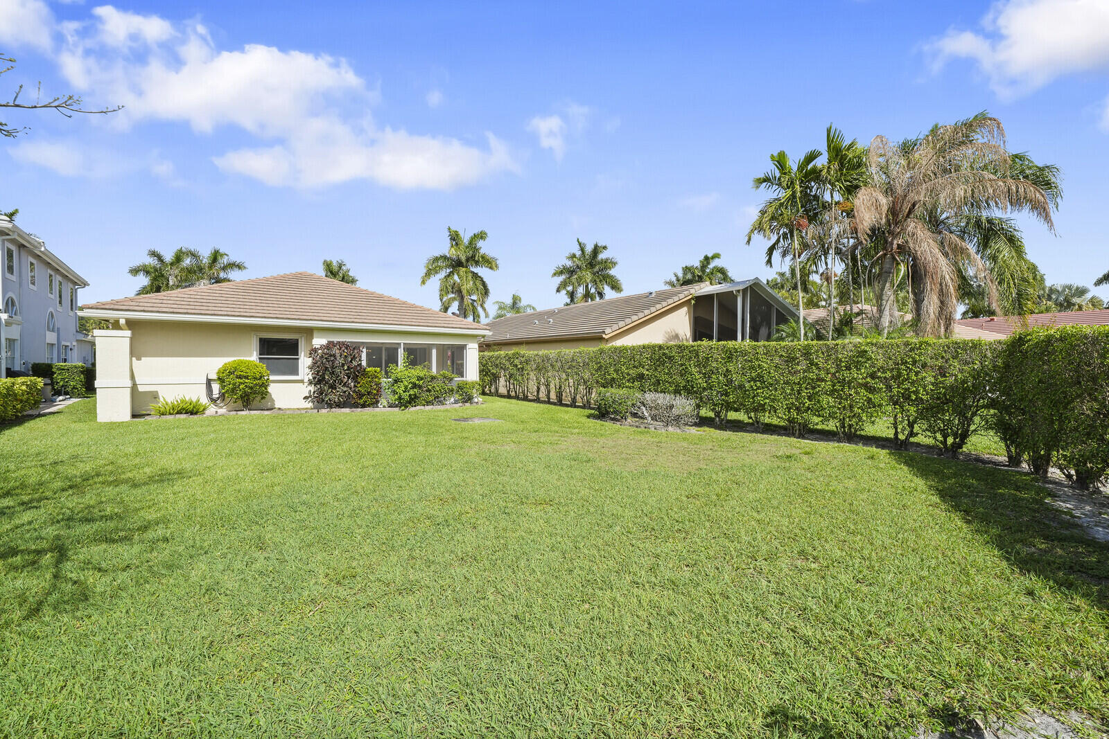 FAIRFIELDS LACUNA 5 - Residential