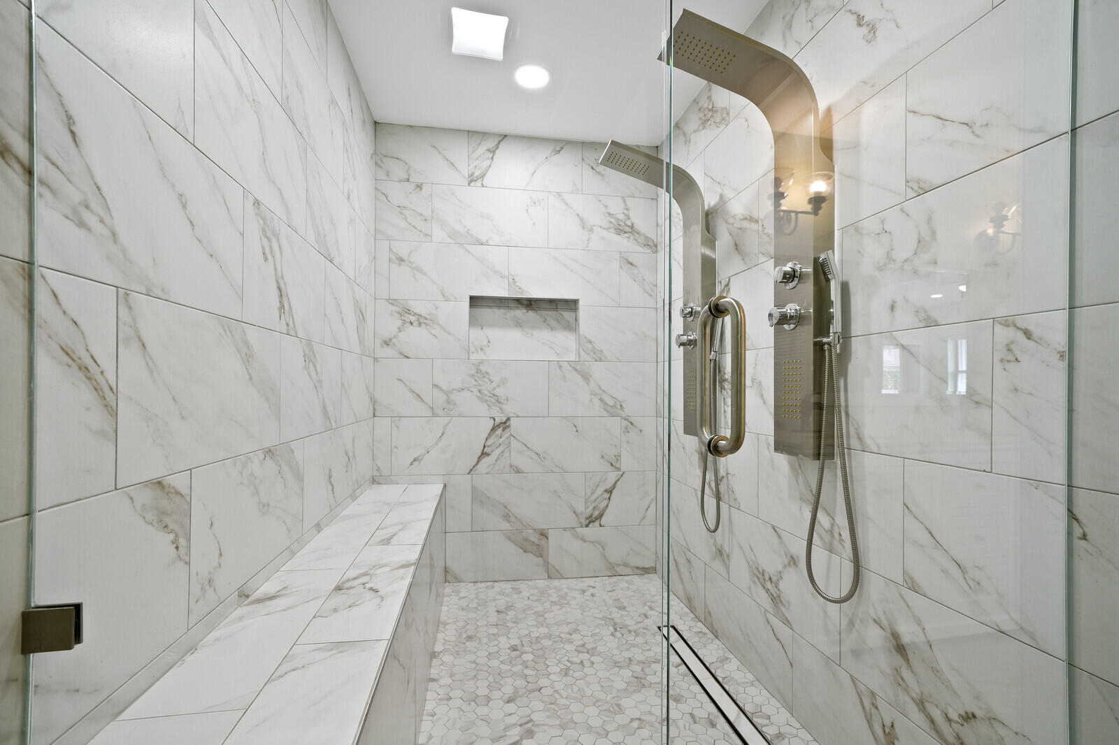 FAIRFIELDS LACUNA 5 - Residential