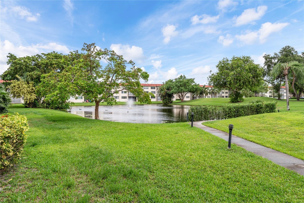 Hollybrook Golf & Tennis - Residential