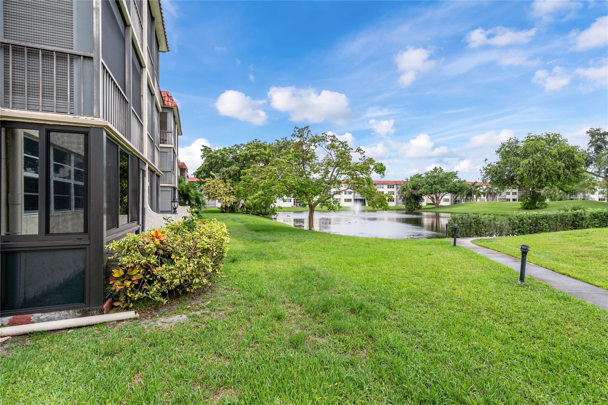 Hollybrook Golf & Tennis - Residential