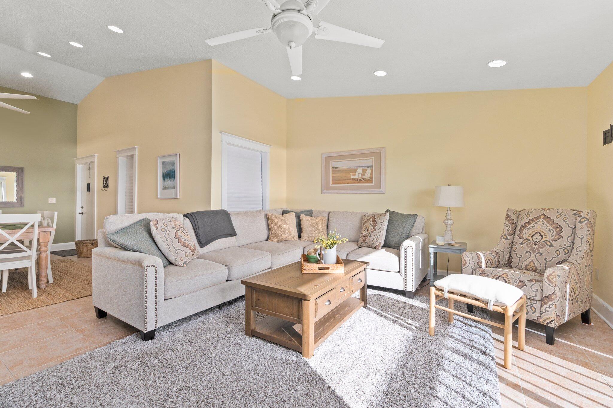 THE SANDS SECTION 2 CONDOMINIUM - Residential