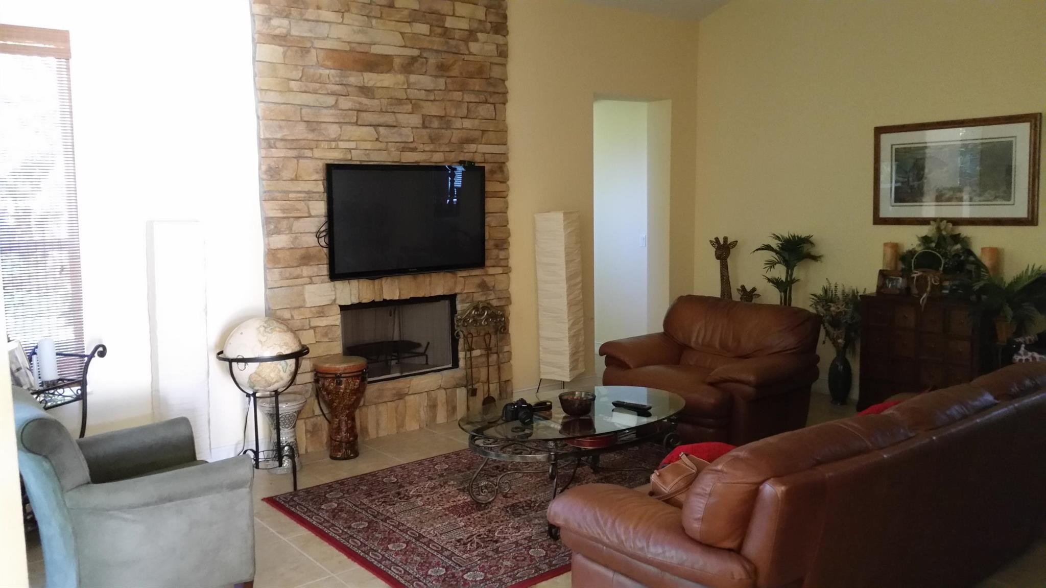PORT ST LUCIE SECTION 14 - Residential Lease