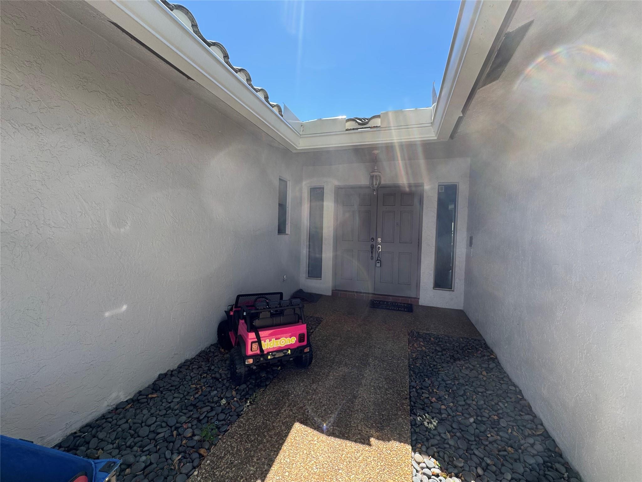 7014 NW 38th Mnr