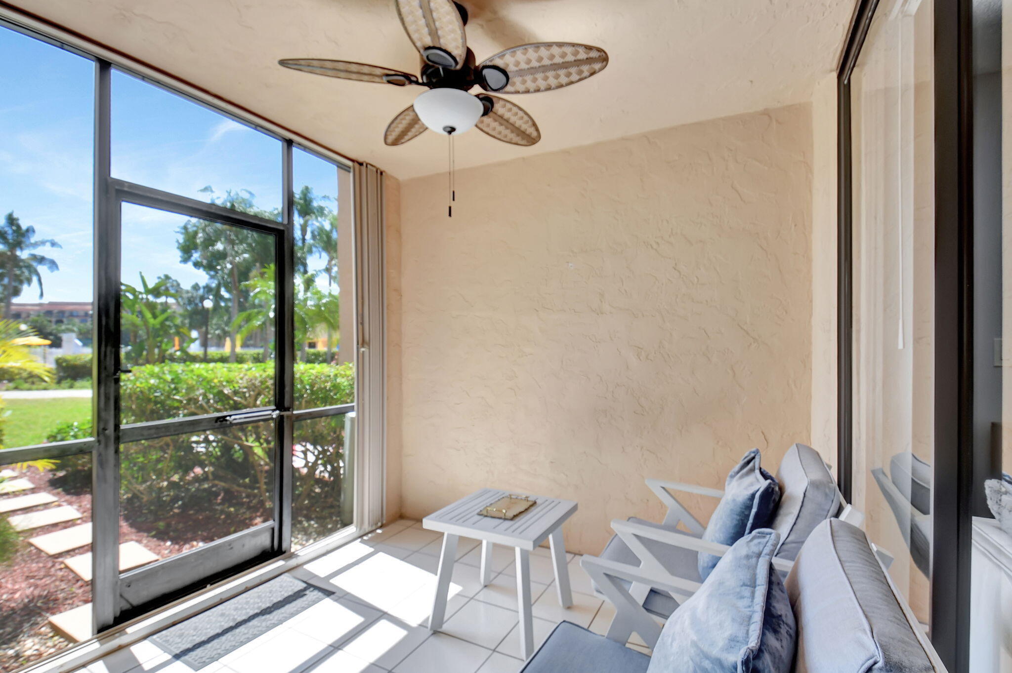 LAVERS DELRAY RACQUET CLUB CONDO - Residential