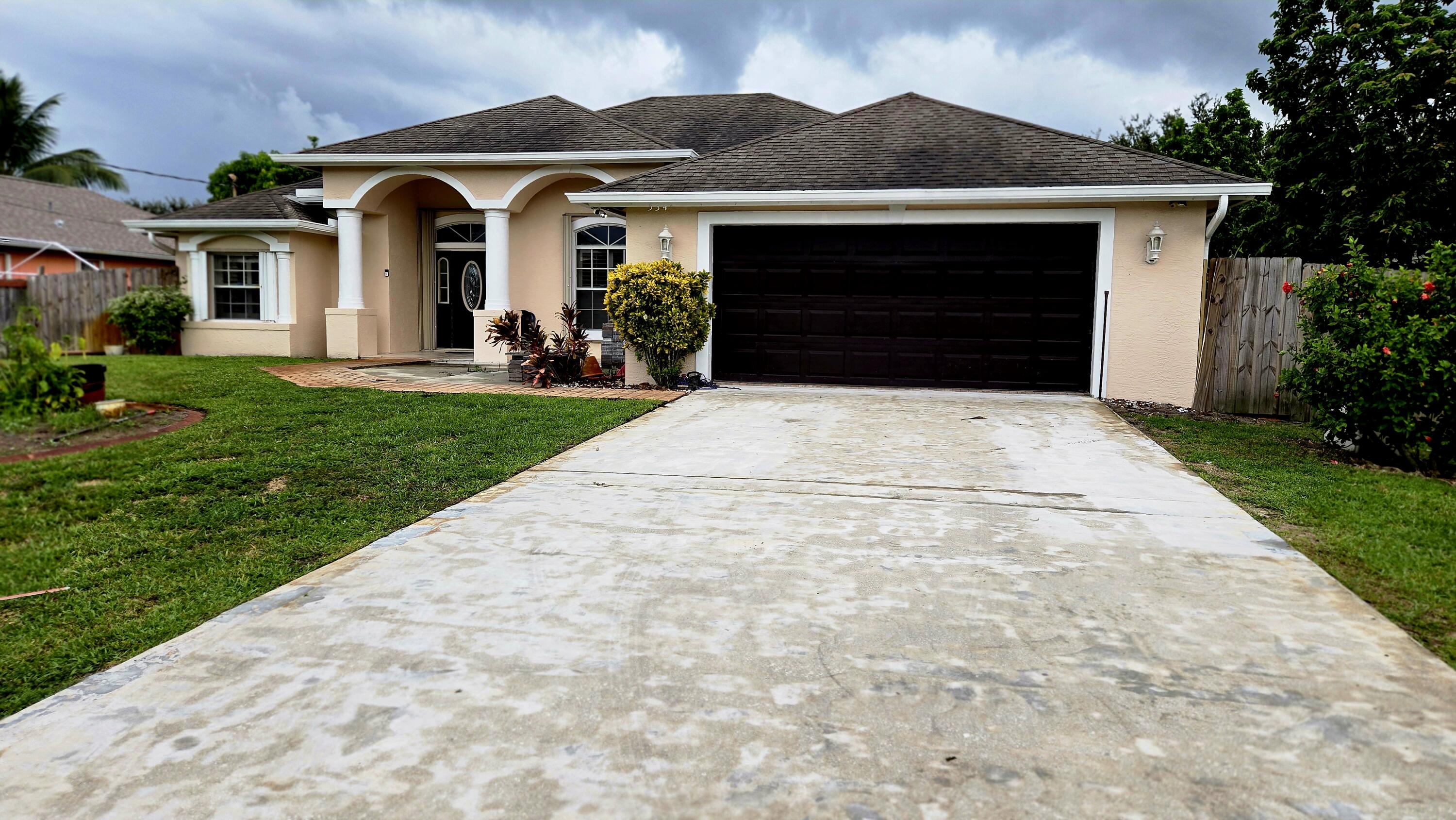 PORT ST LUCIE SECTION 22 - Residential