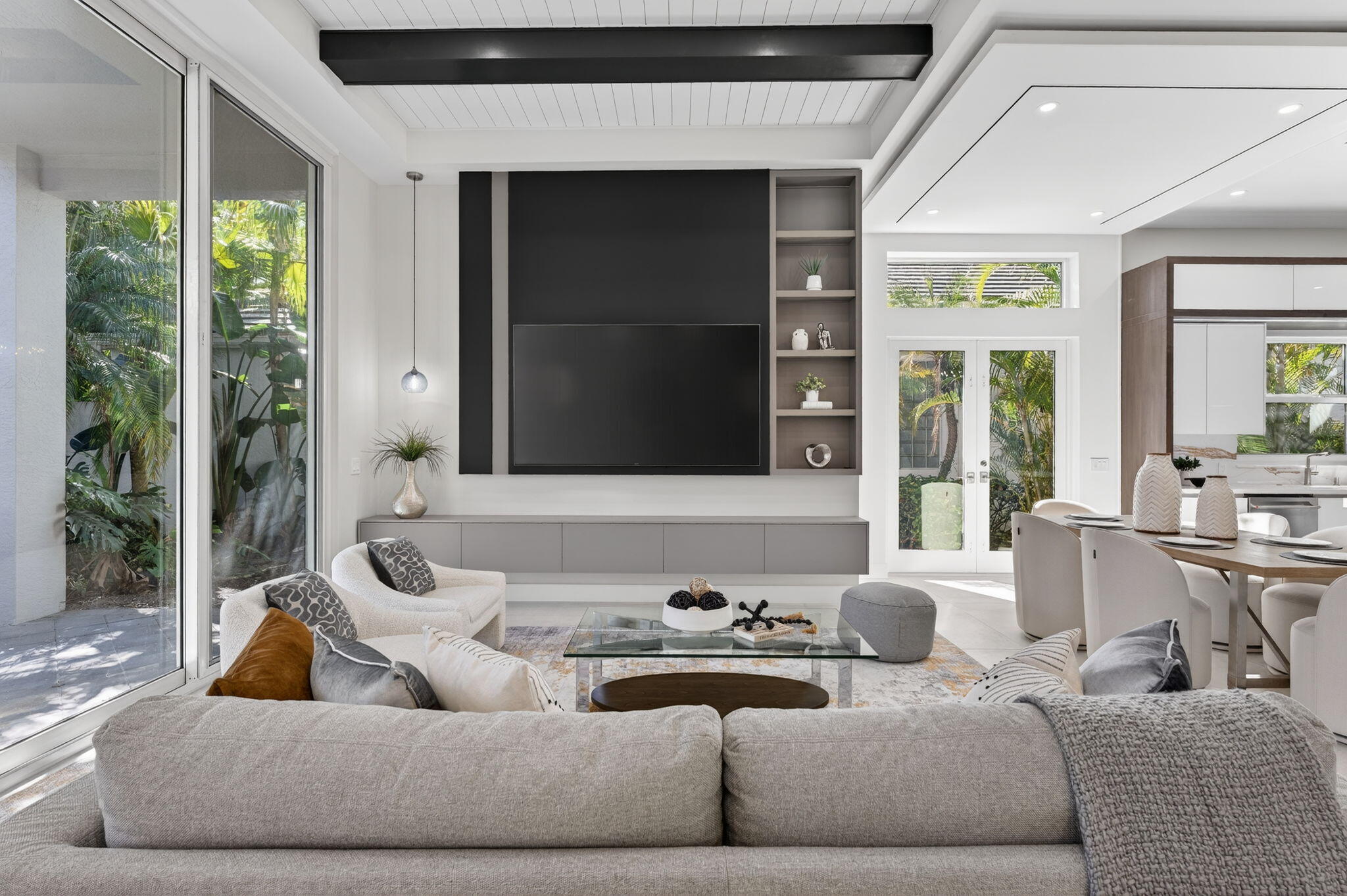 ADDISON RESERVE PARS 1 AND 2 - Residential