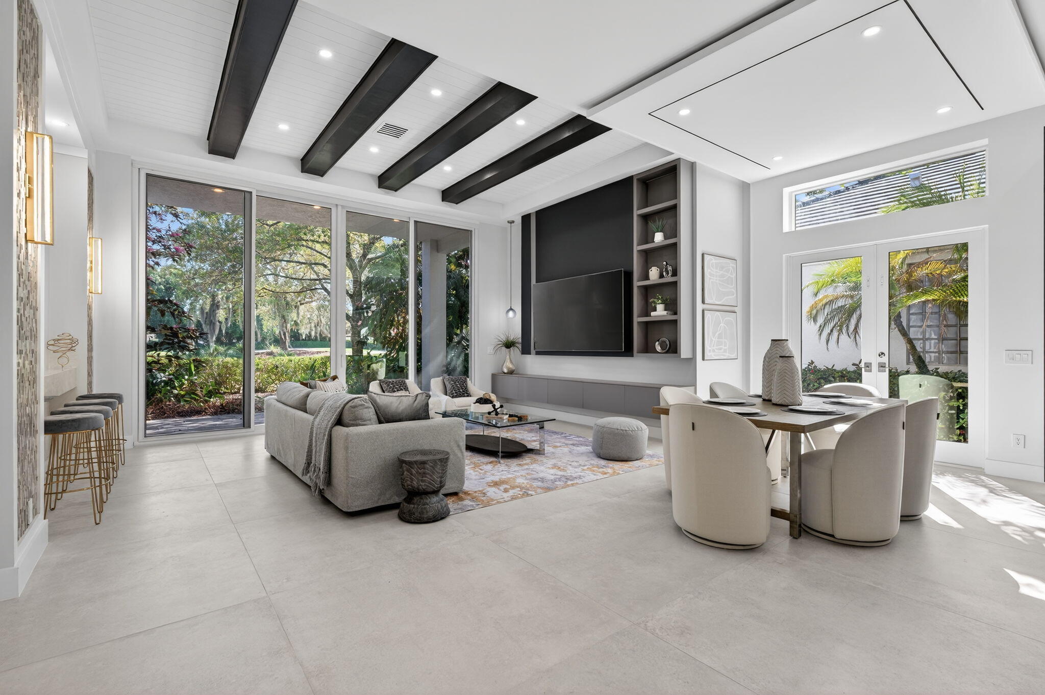 ADDISON RESERVE PARS 1 AND 2 - Residential