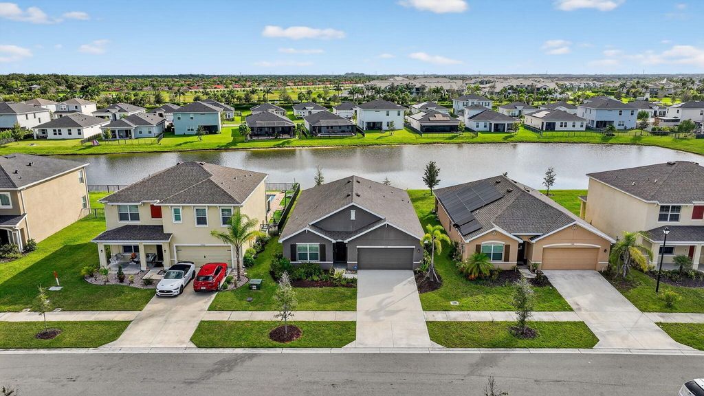 Photo of 11036 SW Pacini Way, Port St Lucie, FL 34987 (MLS # R11117443)