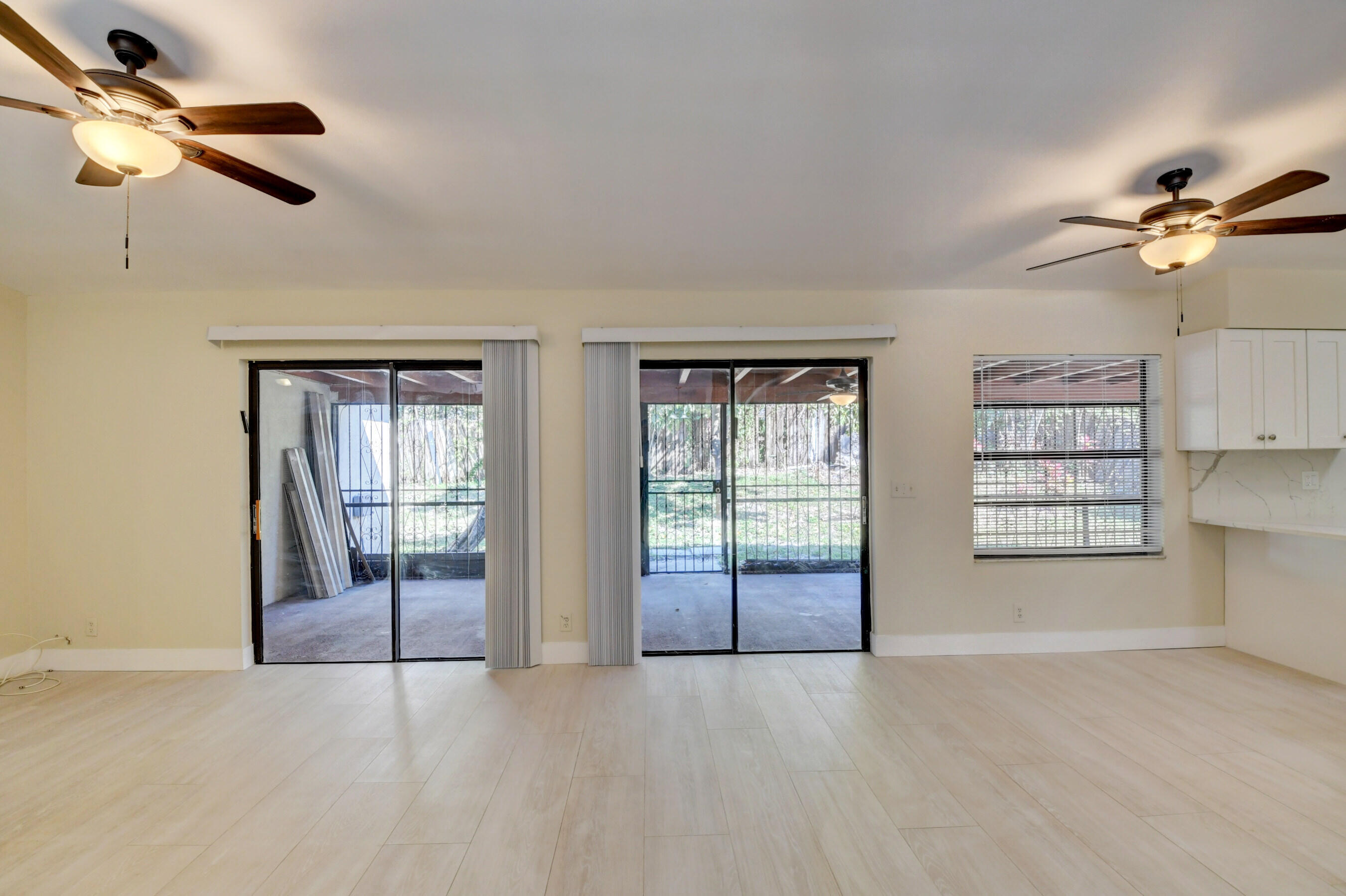 DEL MAR VILLAGE - Residential