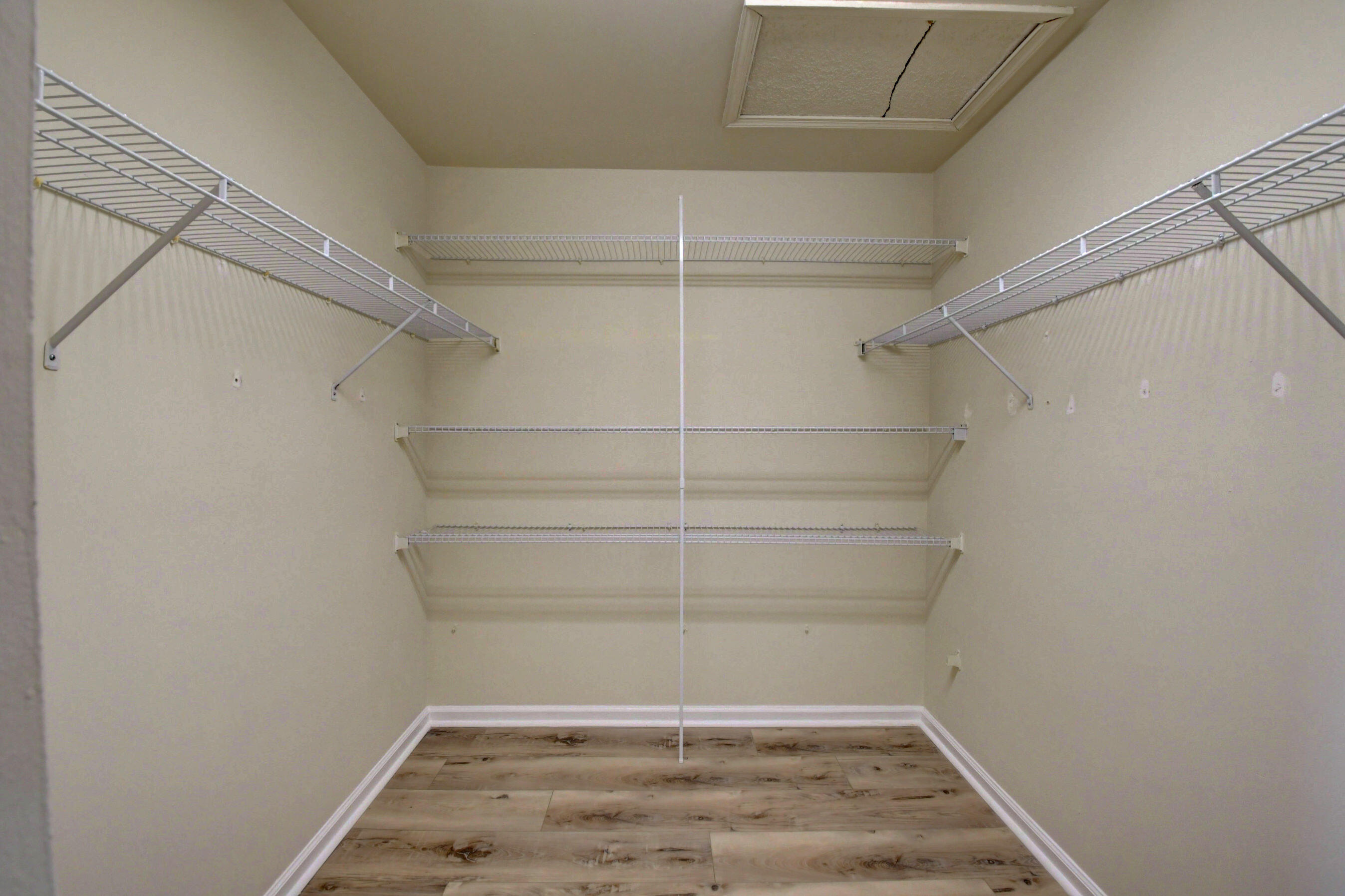 DEL MAR VILLAGE - Residential