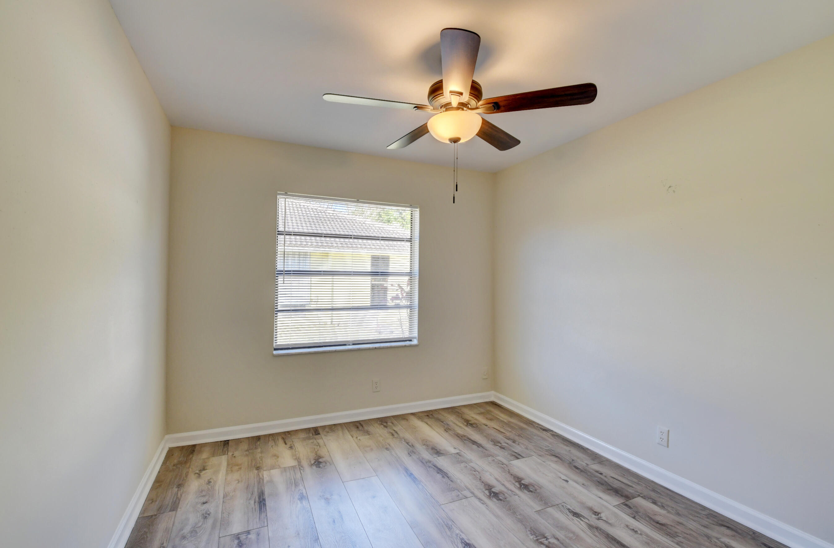 DEL MAR VILLAGE - Residential