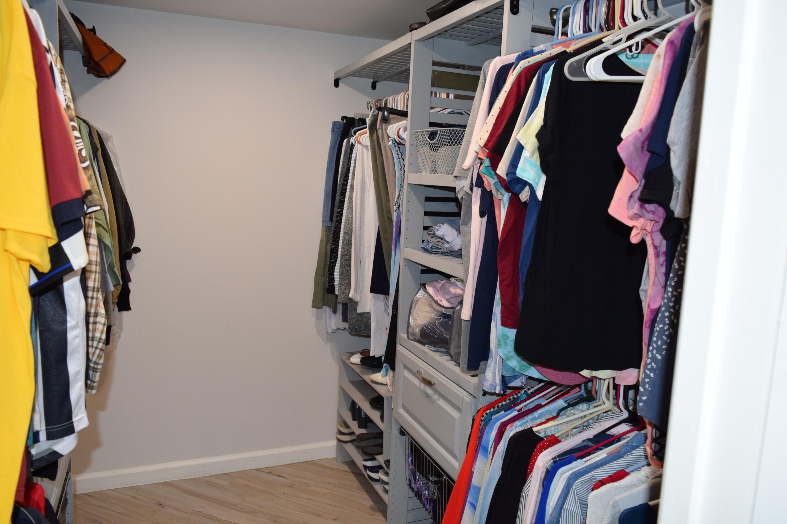 OCEAN VILLAGE - Residential