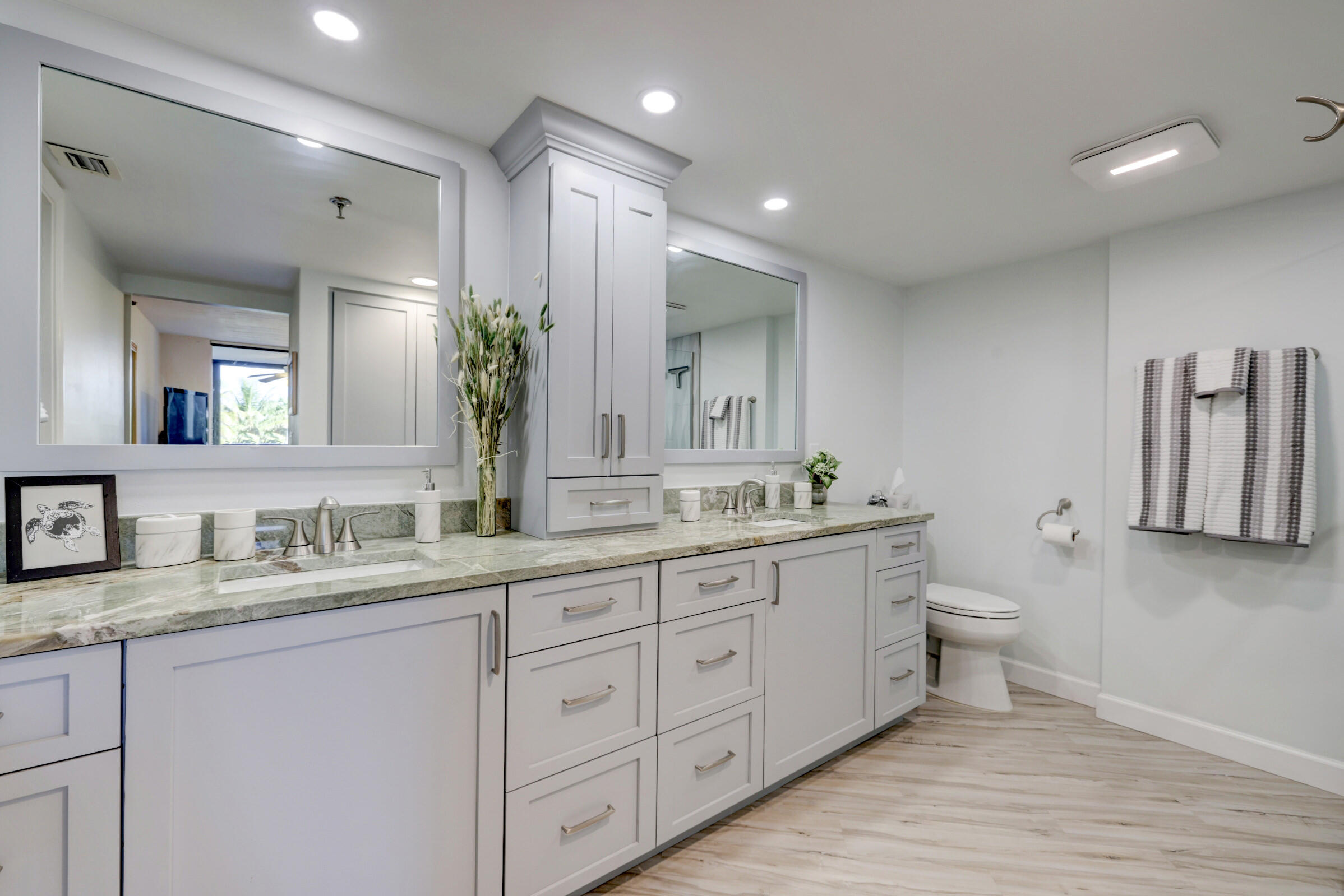 OCEAN VILLAGE - Residential