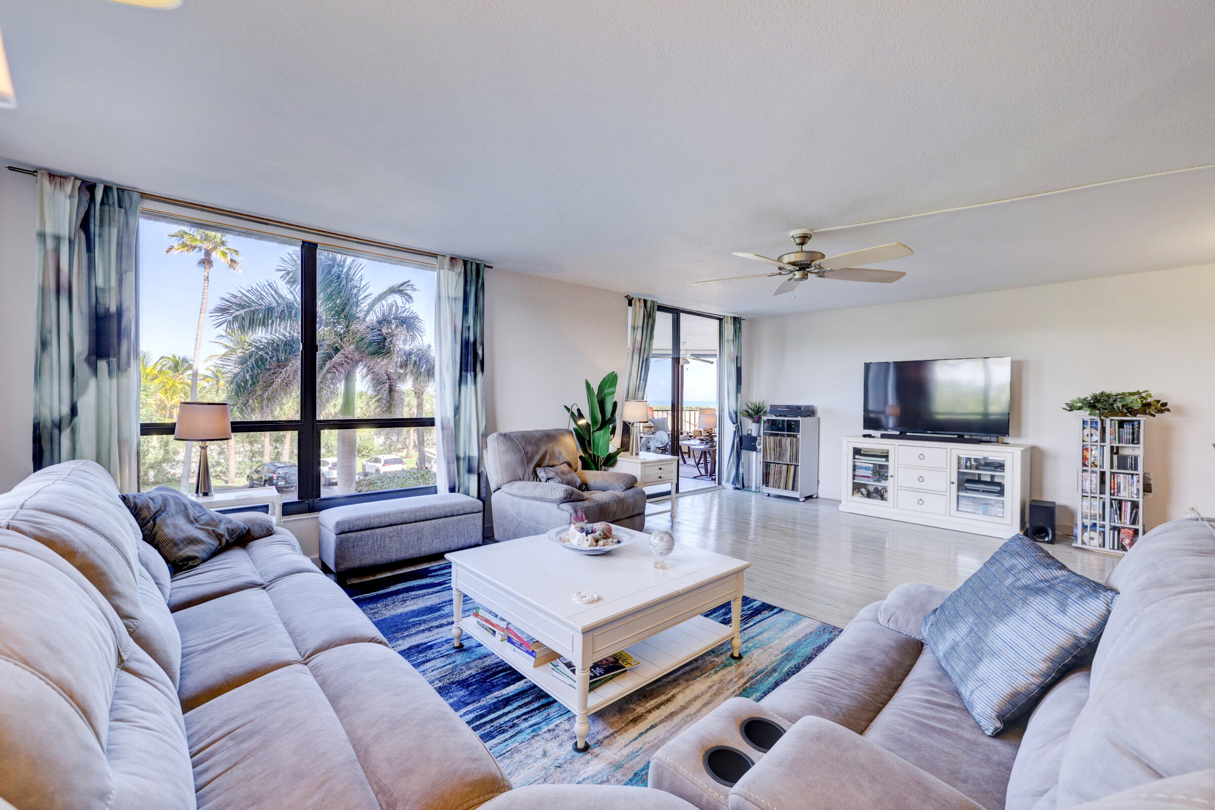 2400 S Ocean Drive 4322