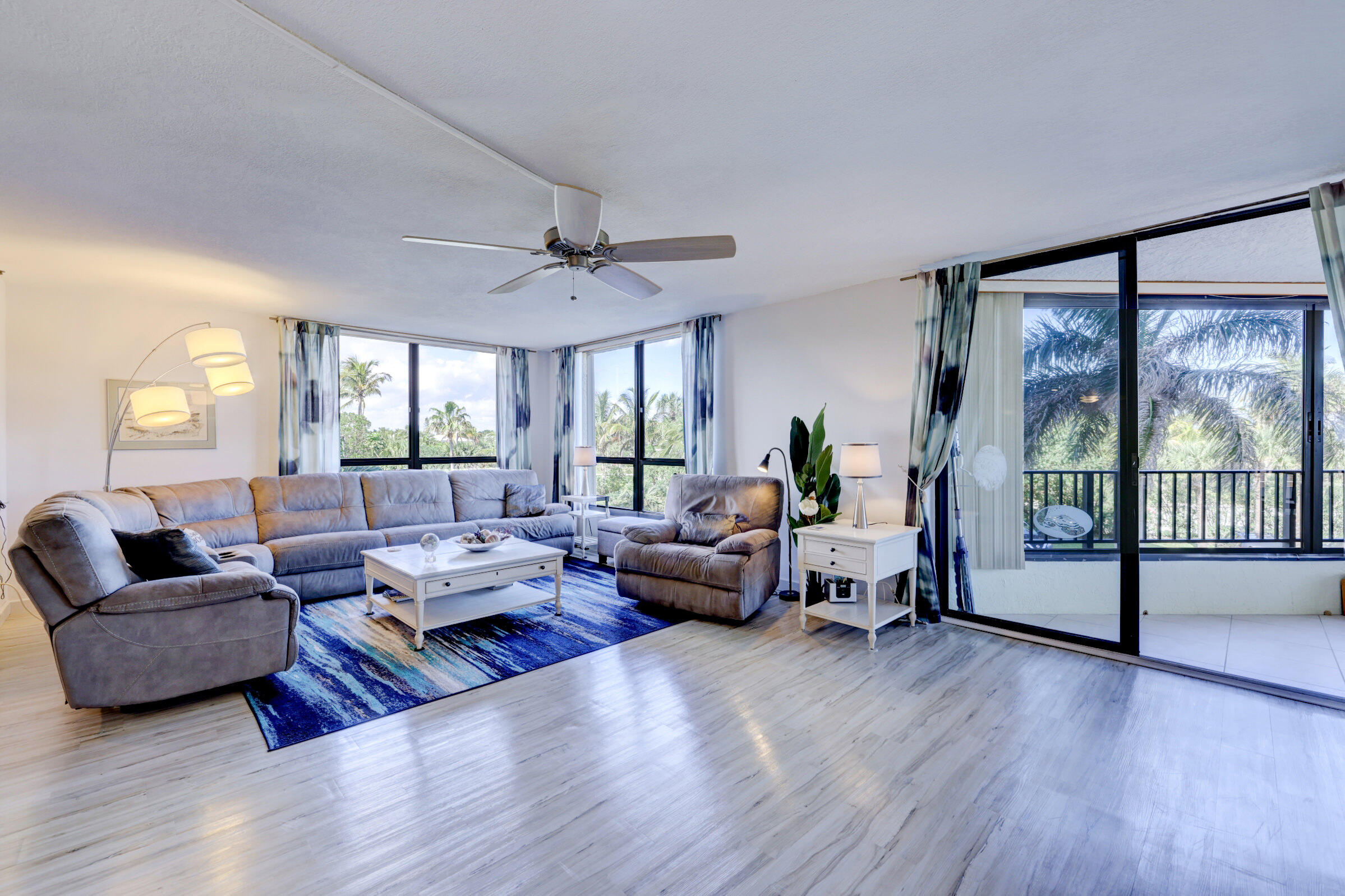 OCEAN VILLAGE - Residential