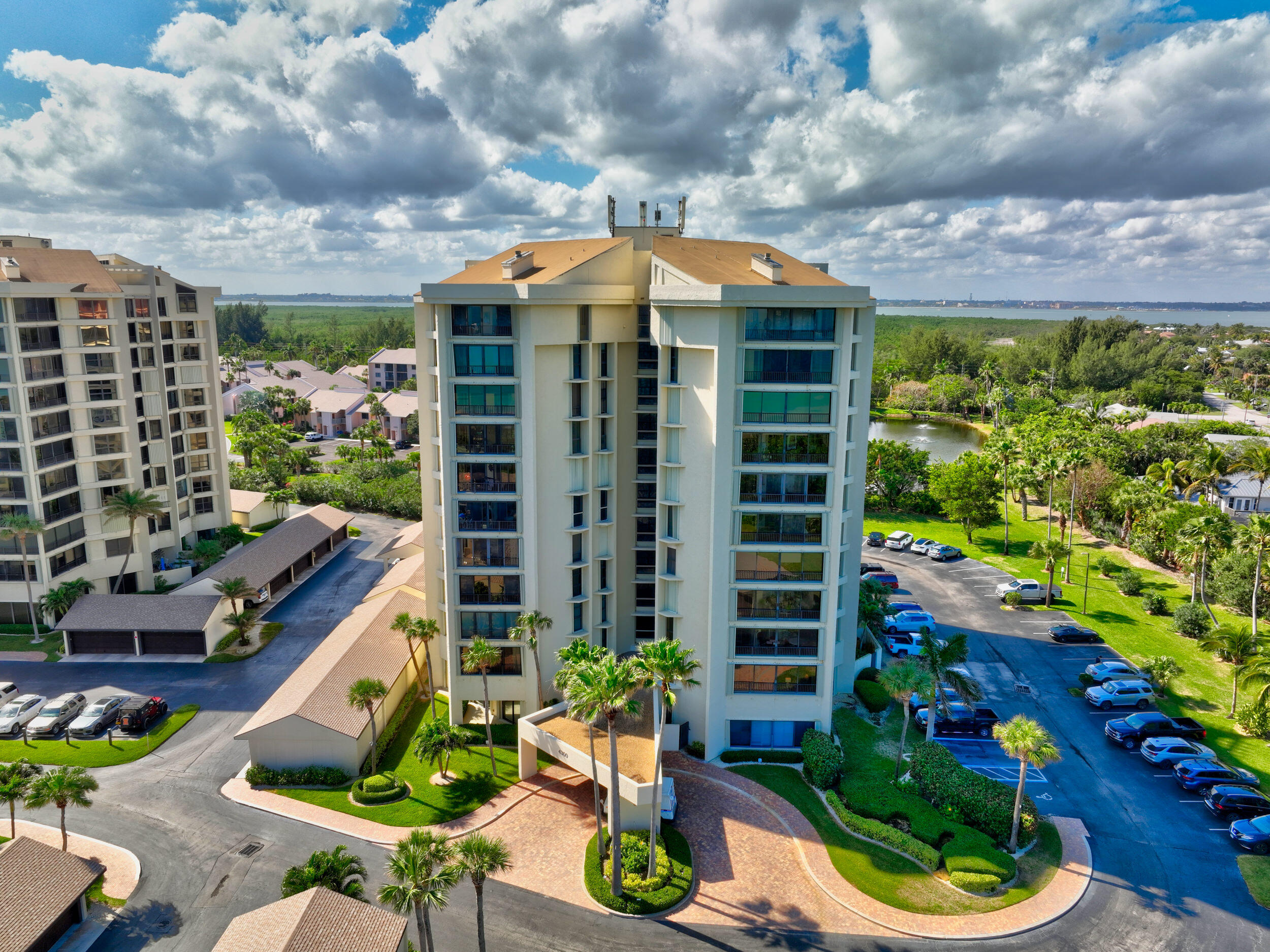 OCEAN VILLAGE - Residential