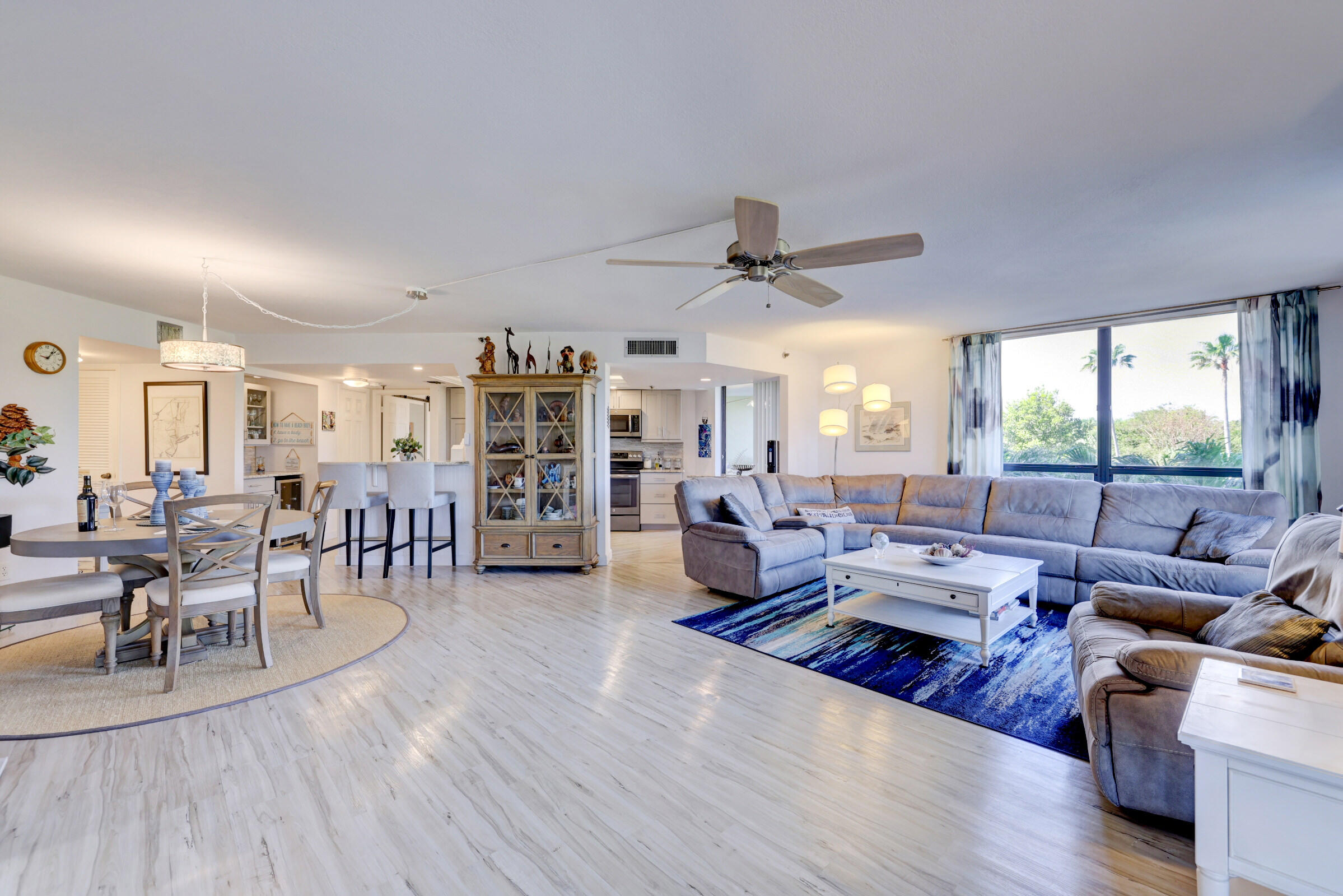 OCEAN VILLAGE - Residential