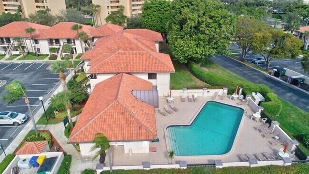 Photo of 300 E Club Circle #107, Boca Raton, FL 33487 (MLS # R11098600)