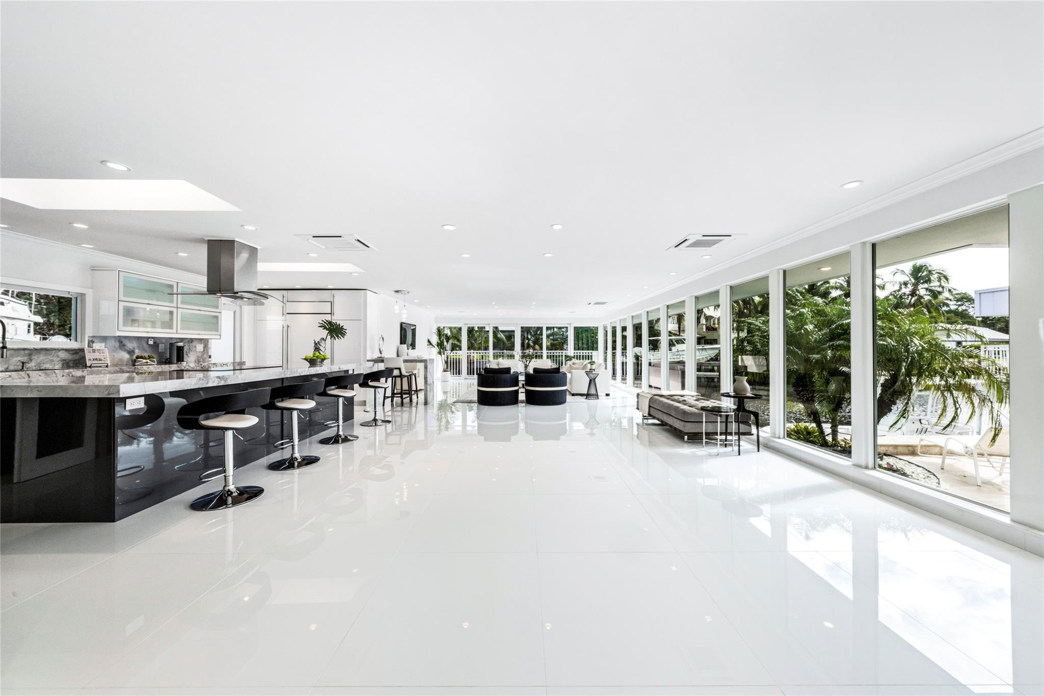 Waters Edge 88-11 B - Residential