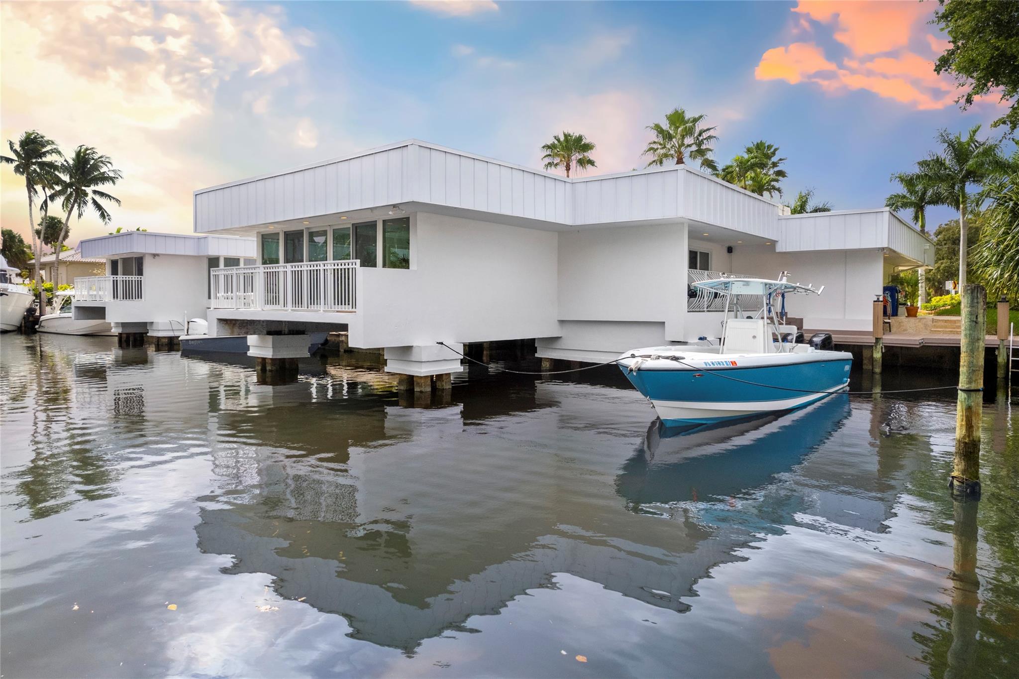 Waters Edge 88-11 B - Residential