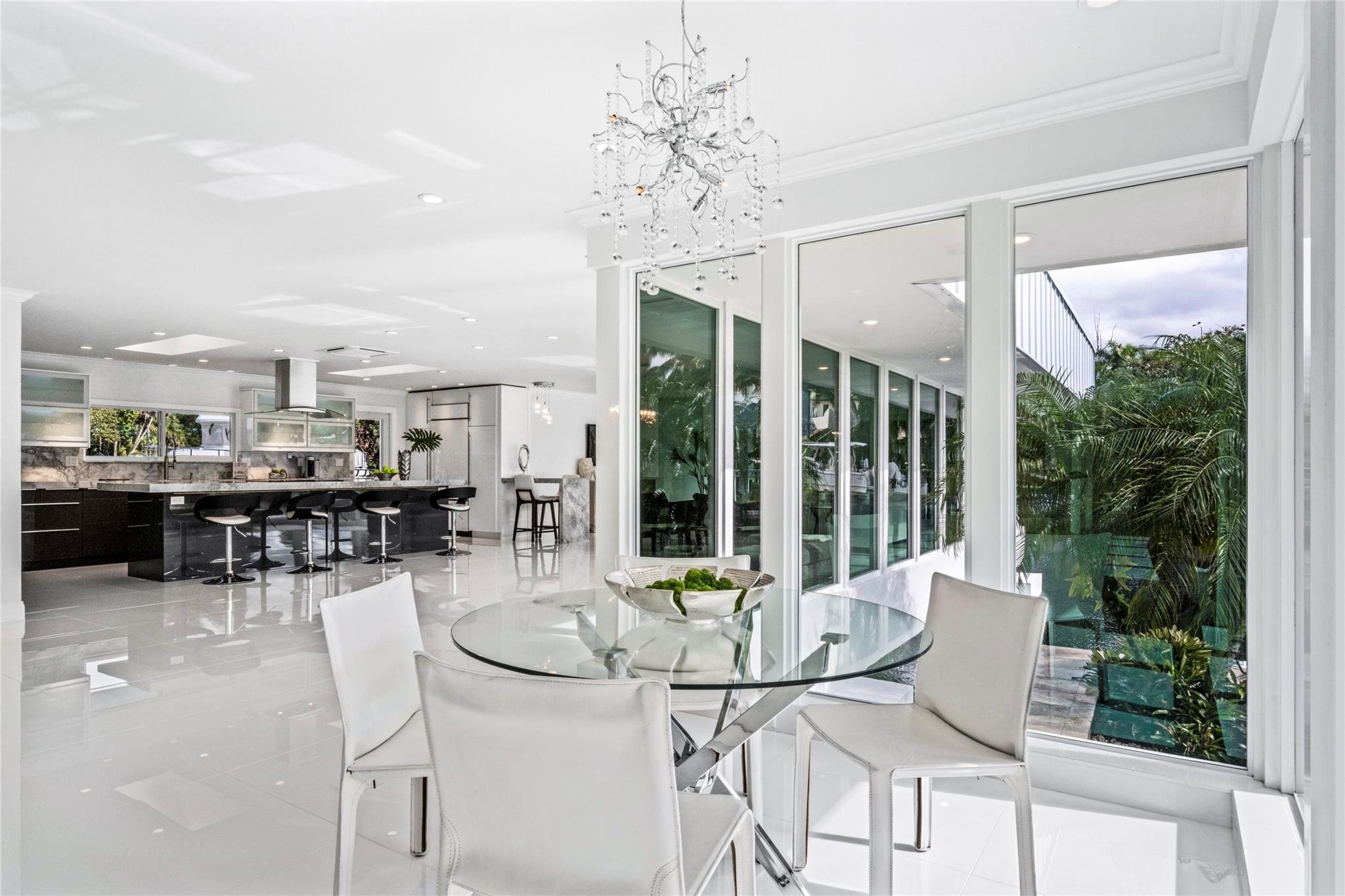 Waters Edge 88-11 B - Residential