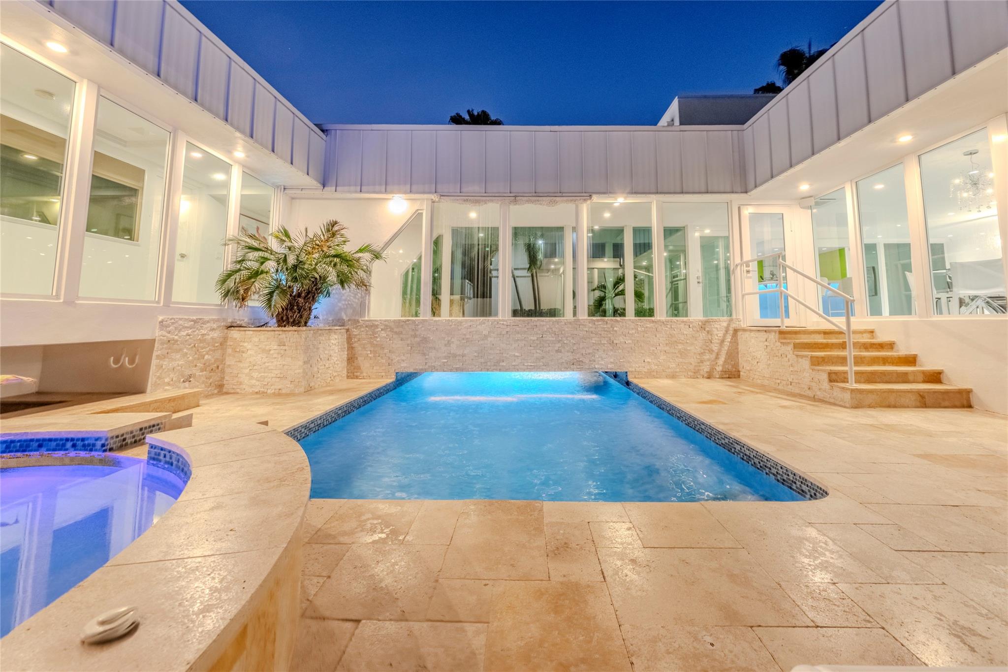 Waters Edge 88-11 B - Residential