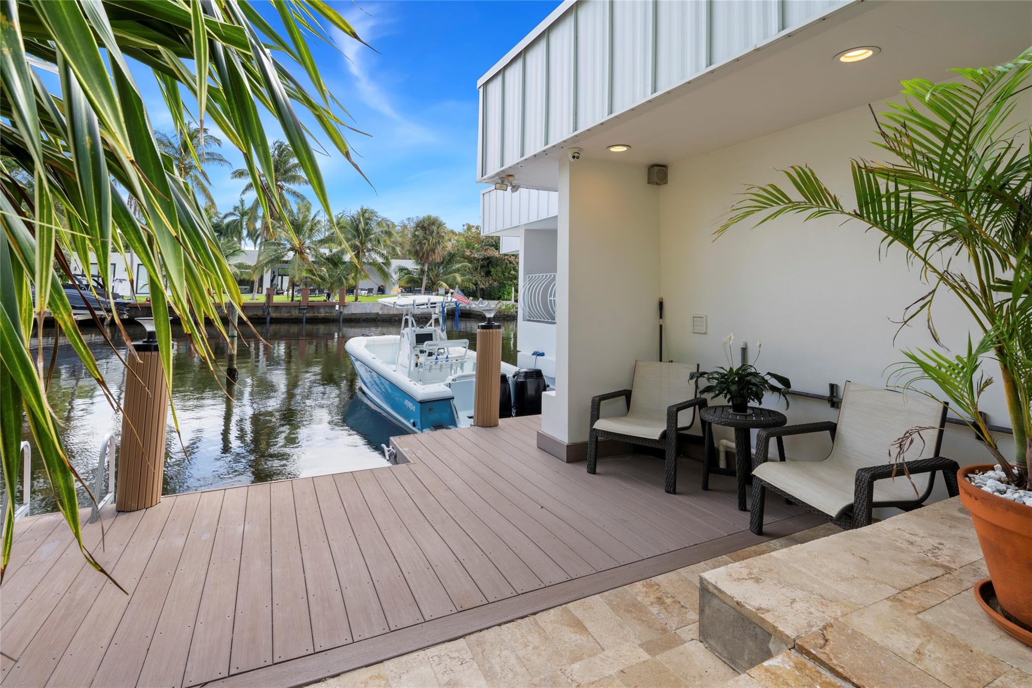 Waters Edge 88-11 B - Residential