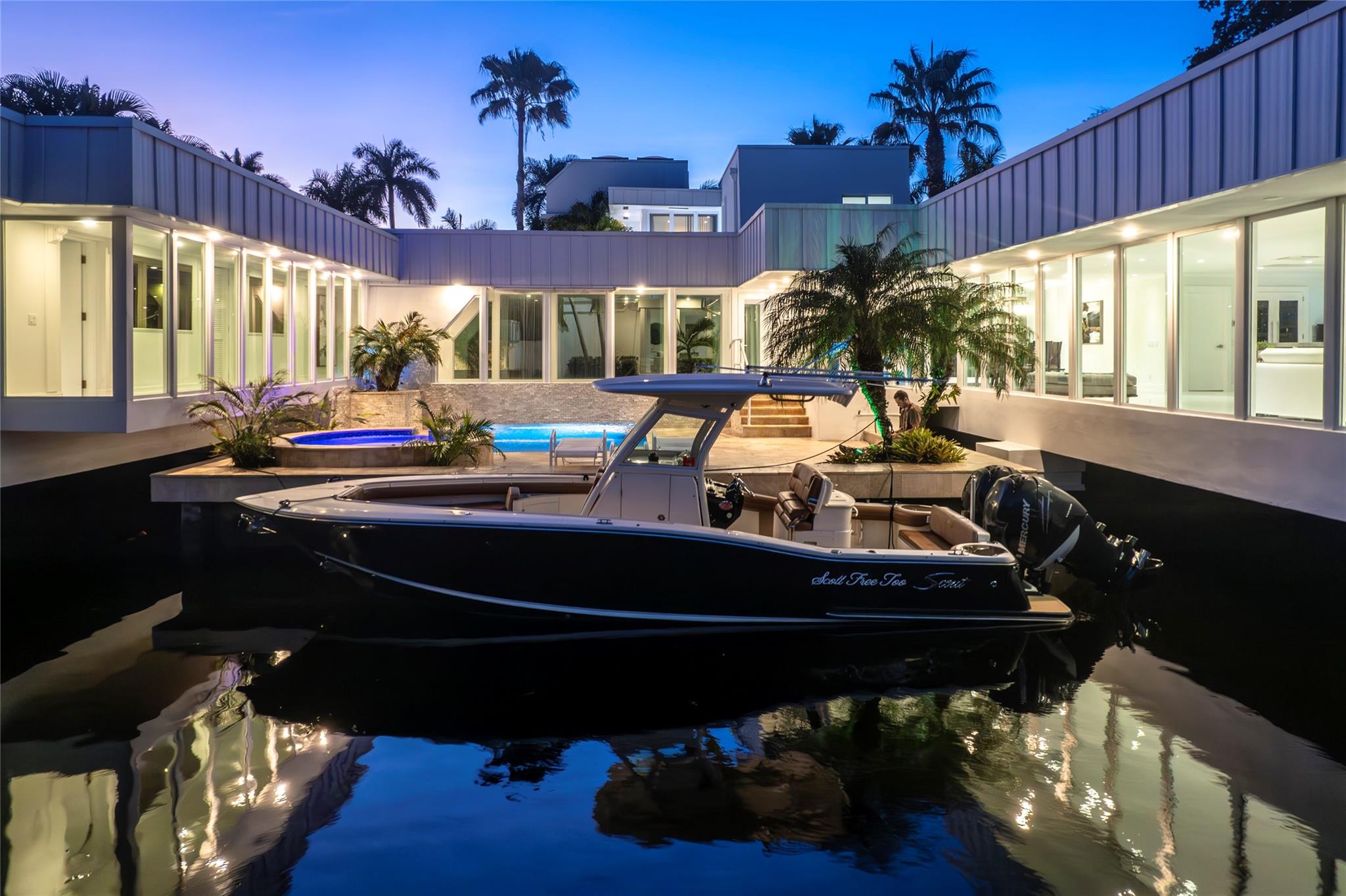 Waters Edge 88-11 B - Residential