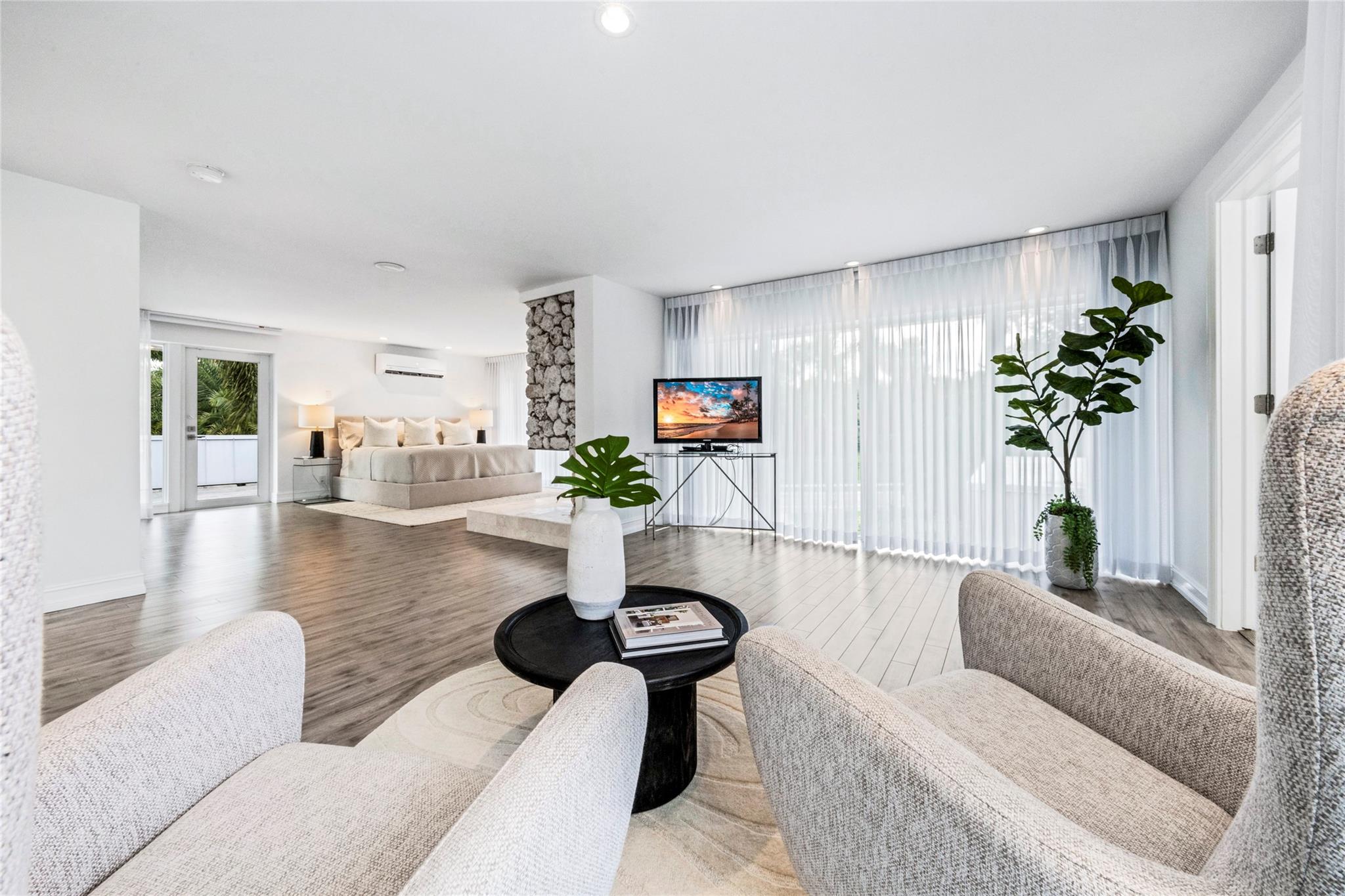 Waters Edge 88-11 B - Residential