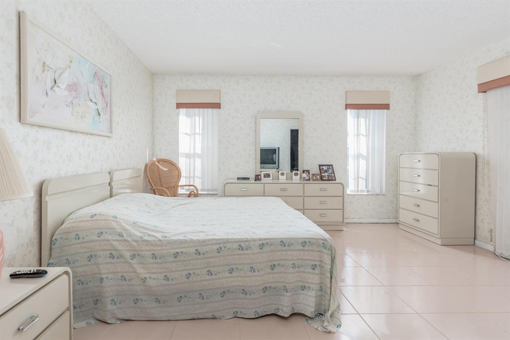 Pine Springs - Residential