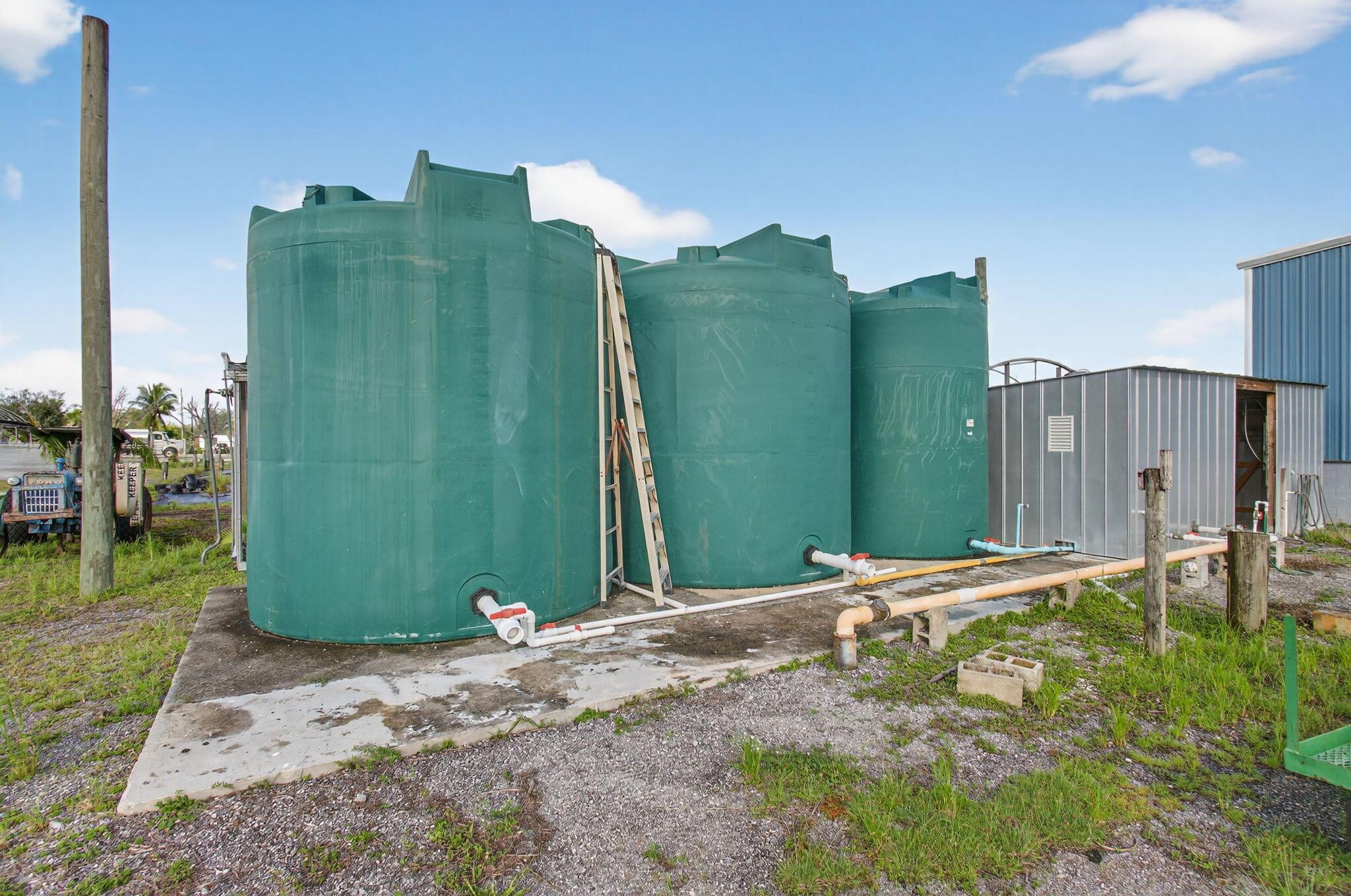 PALM BEACH FARMS CO 3 - Commercial Sale