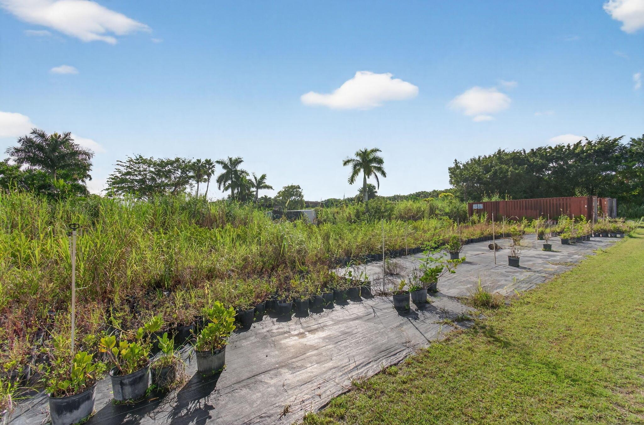 PALM BEACH FARMS CO 3 - Commercial Sale