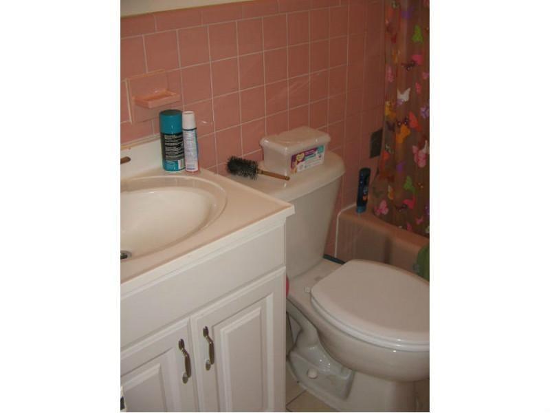 North Hollywood 4-1 B - Residential Lease