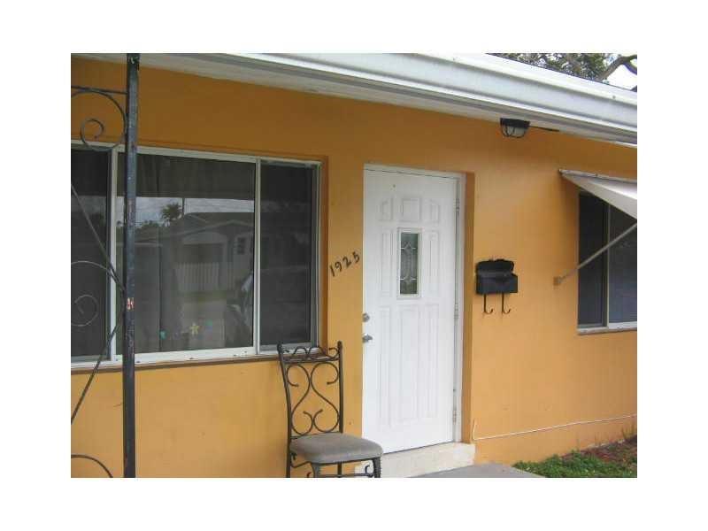 North Hollywood 4-1 B - Residential Lease