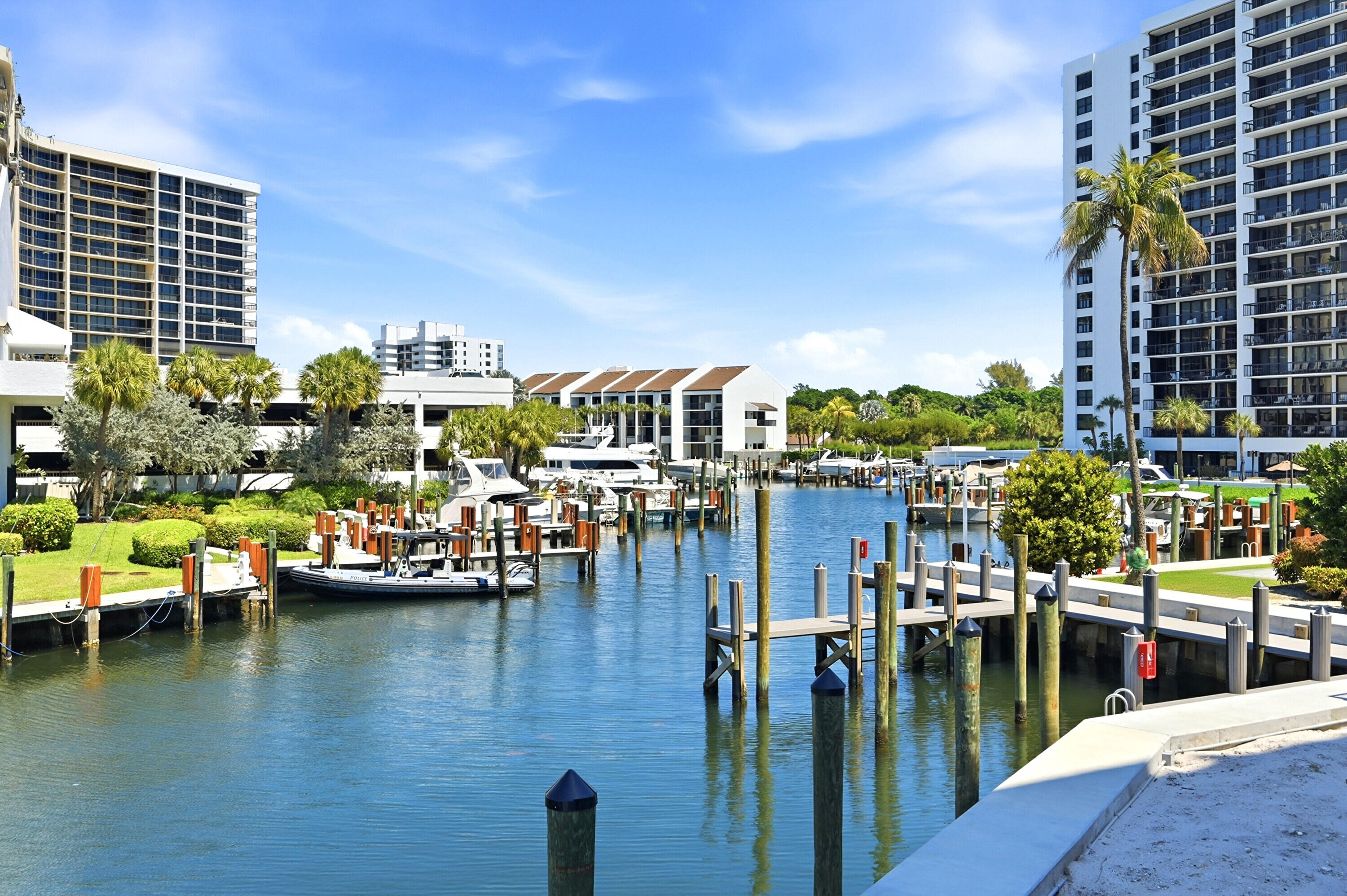 ABERDEEN ARMS CONDO - Residential