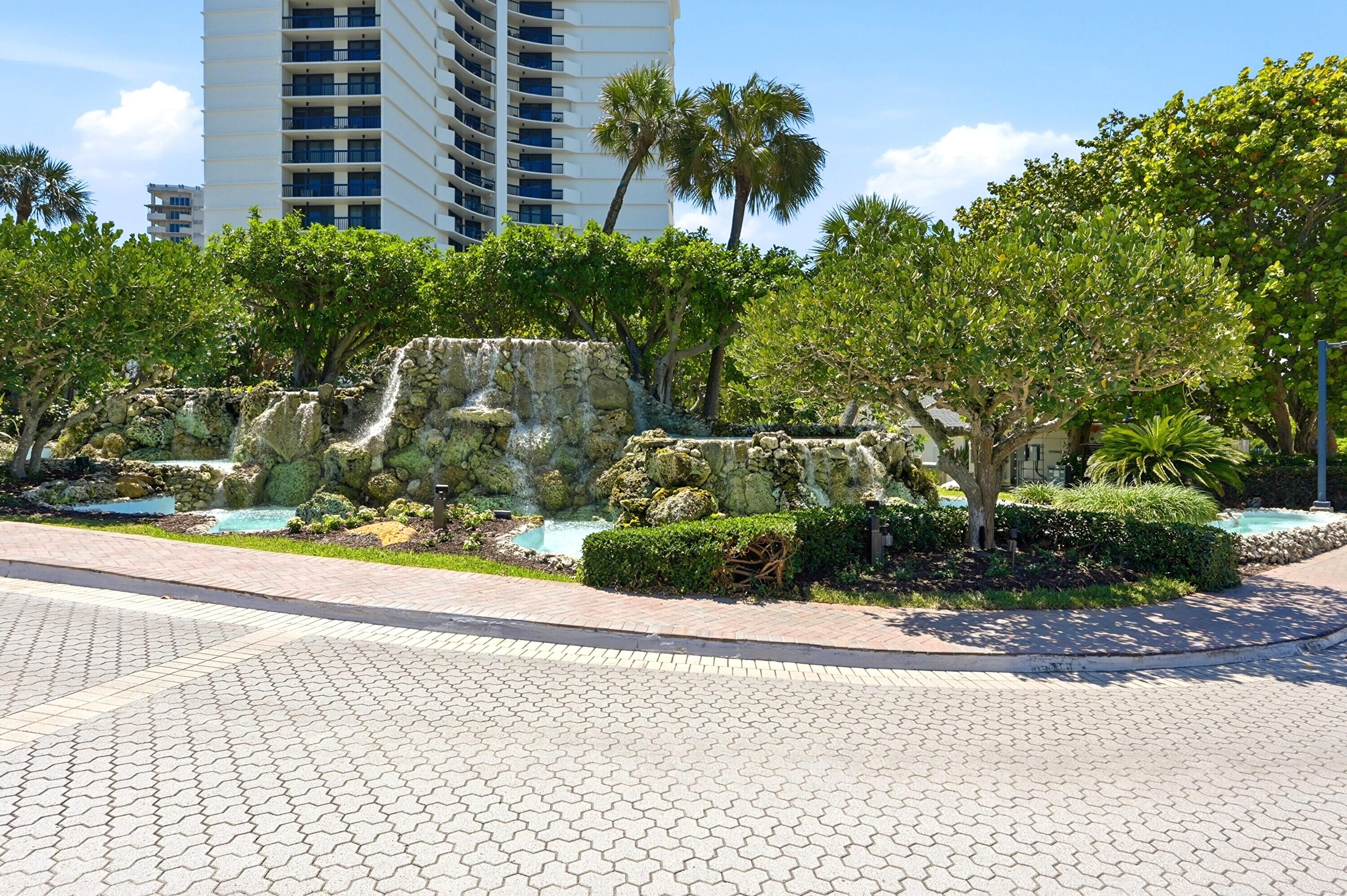 ABERDEEN ARMS CONDO - Residential