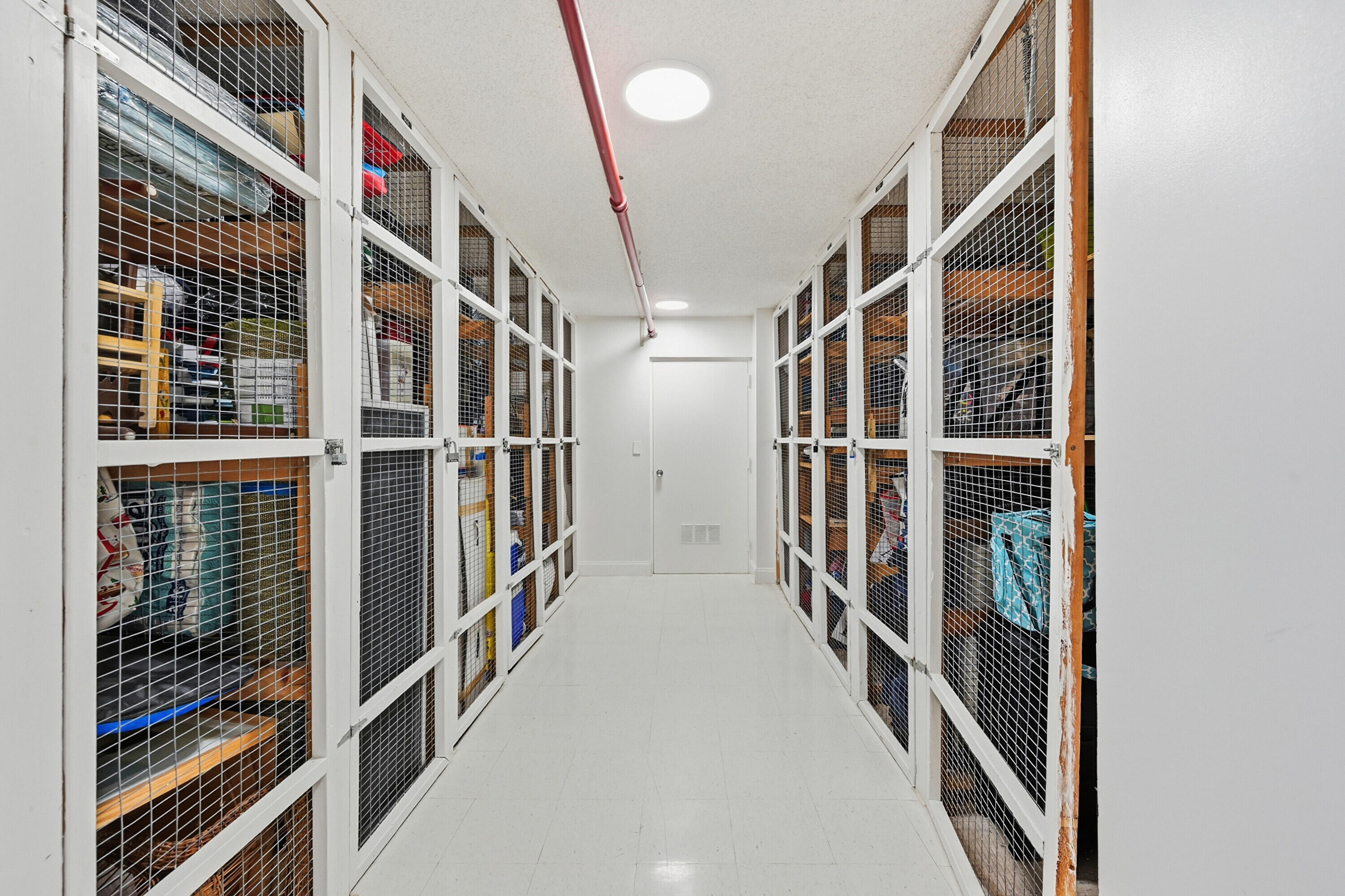 ABERDEEN ARMS CONDO - Residential