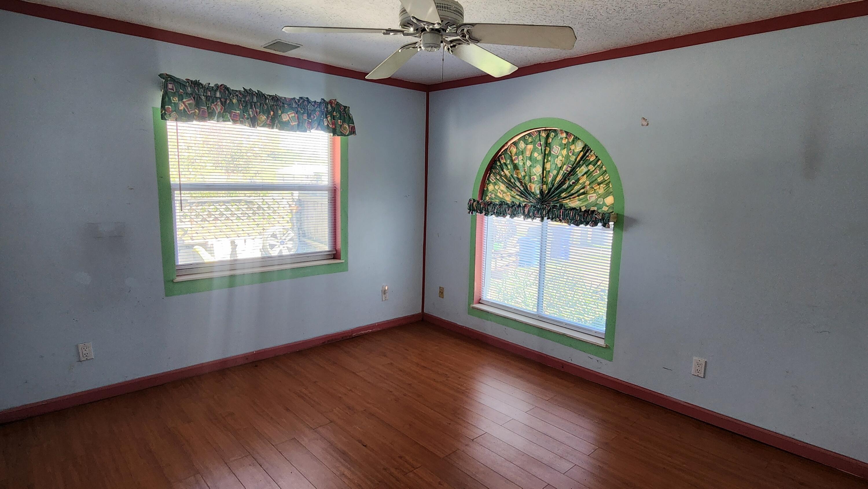 LUNDYS SUBDIVISION - Residential