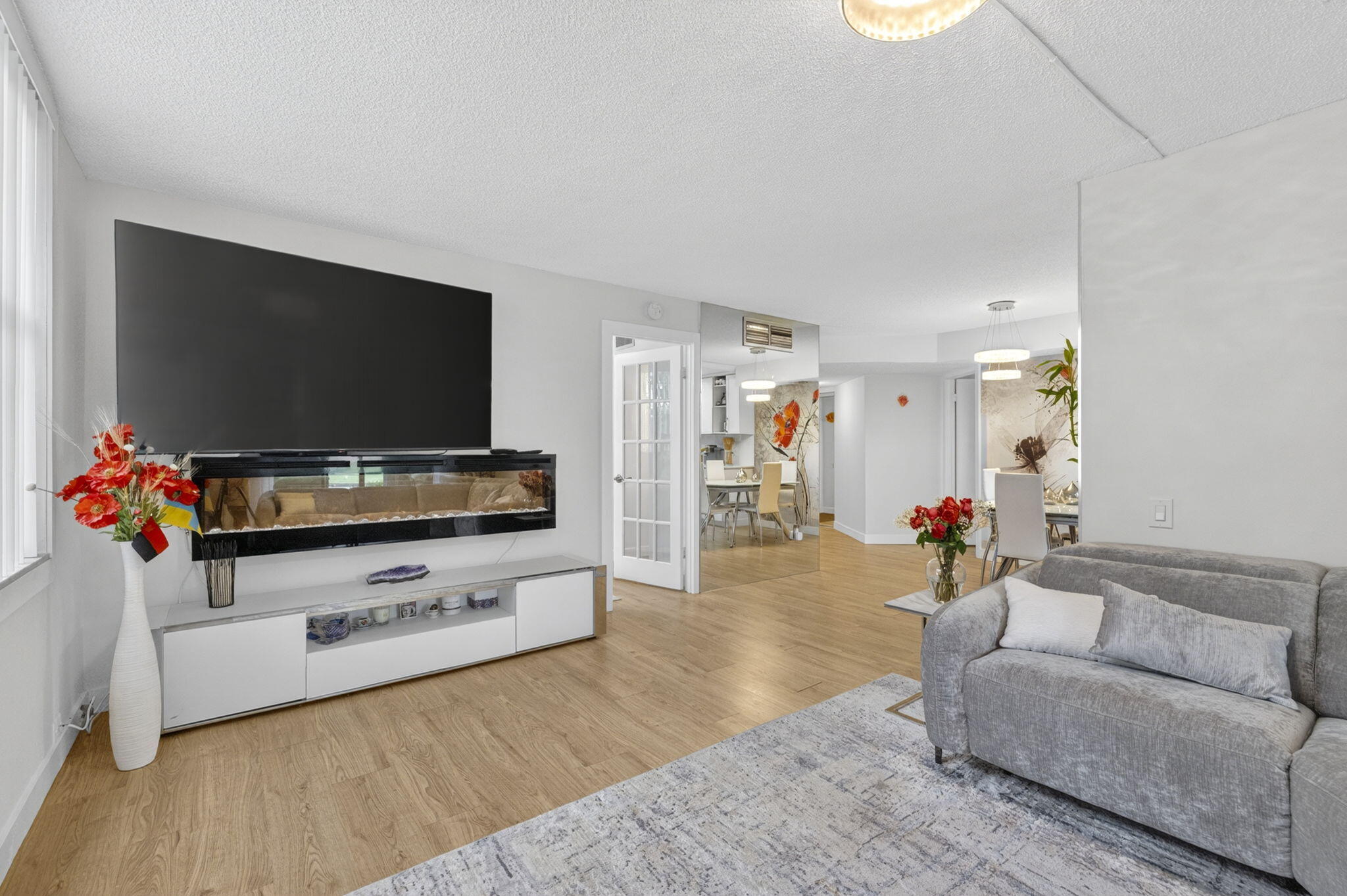 LIME BAY CONDOMINIUM 1 - Residential