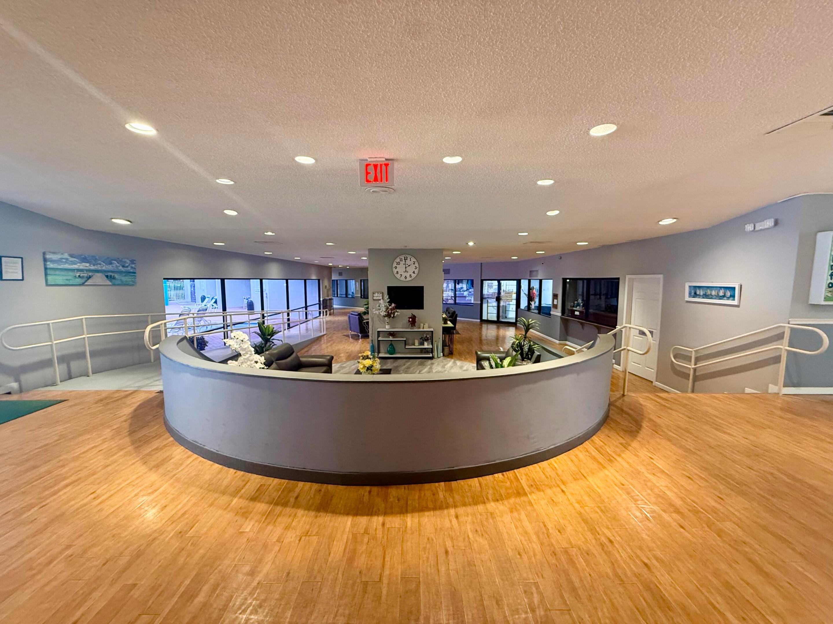 LIME BAY CONDOMINIUM 1 - Residential