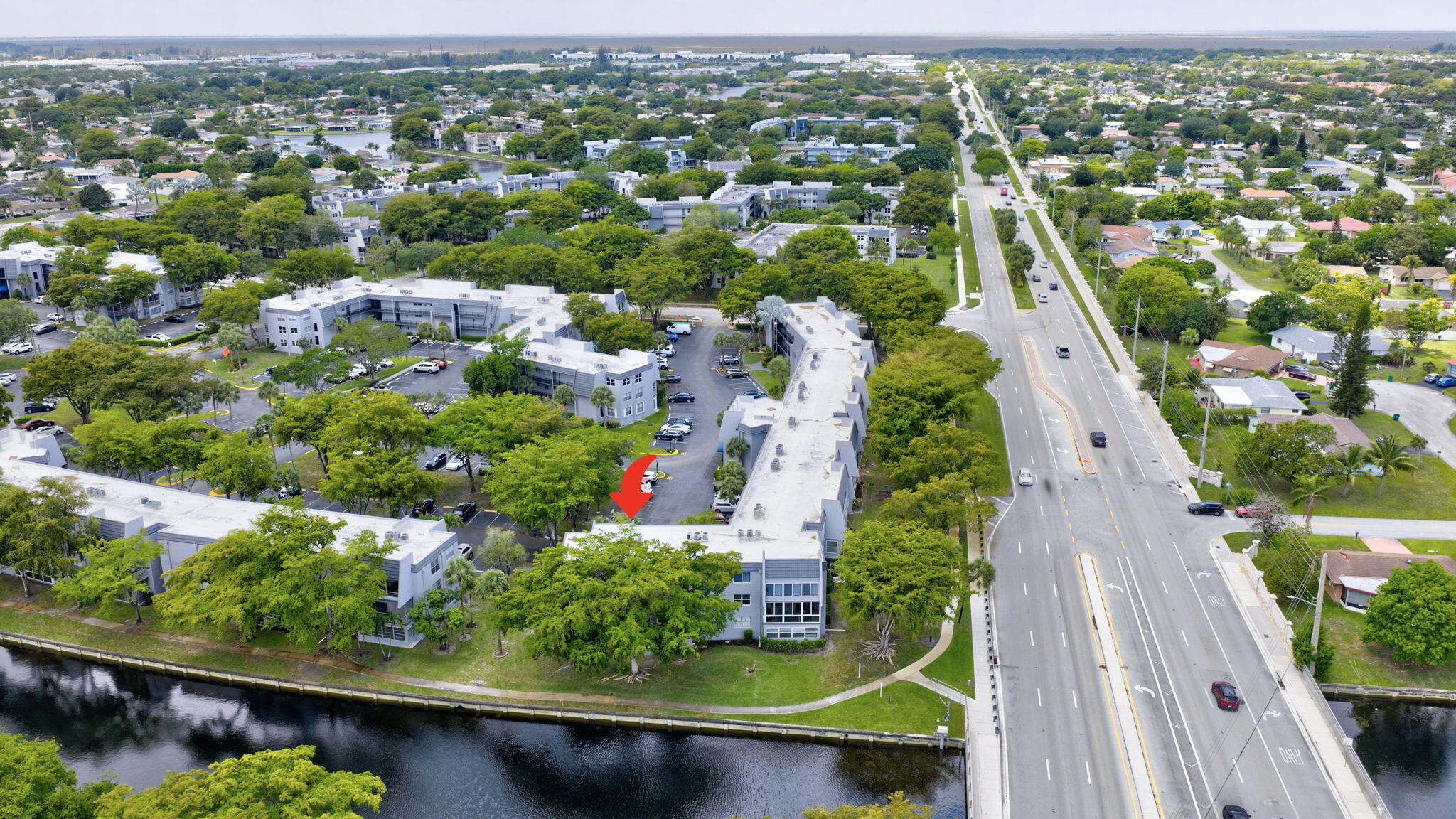 LIME BAY CONDOMINIUM 1 - Residential