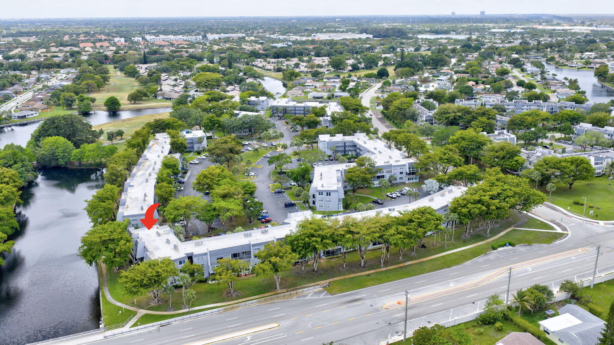 LIME BAY CONDOMINIUM 1 - Residential