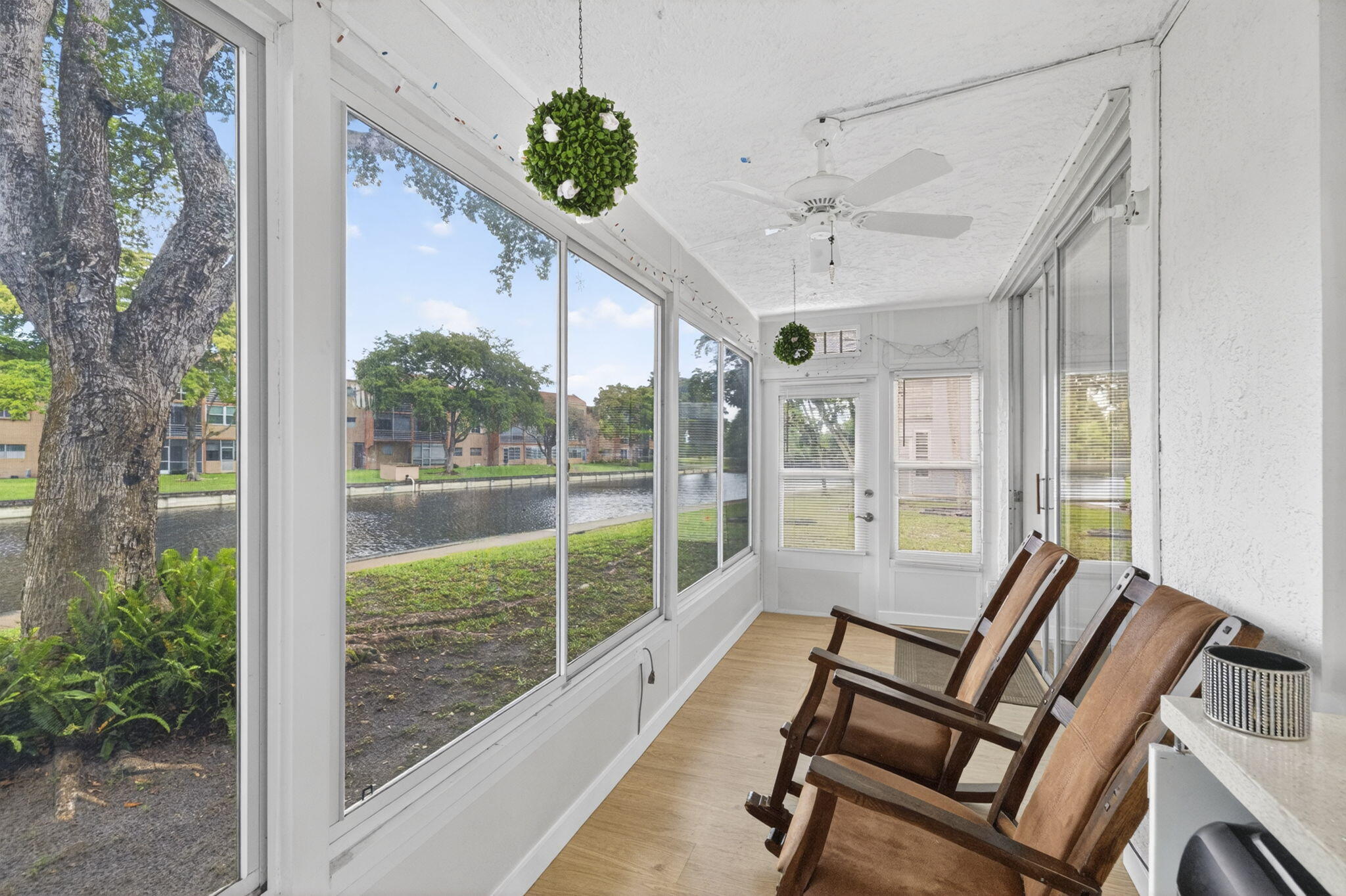 LIME BAY CONDOMINIUM 1 - Residential