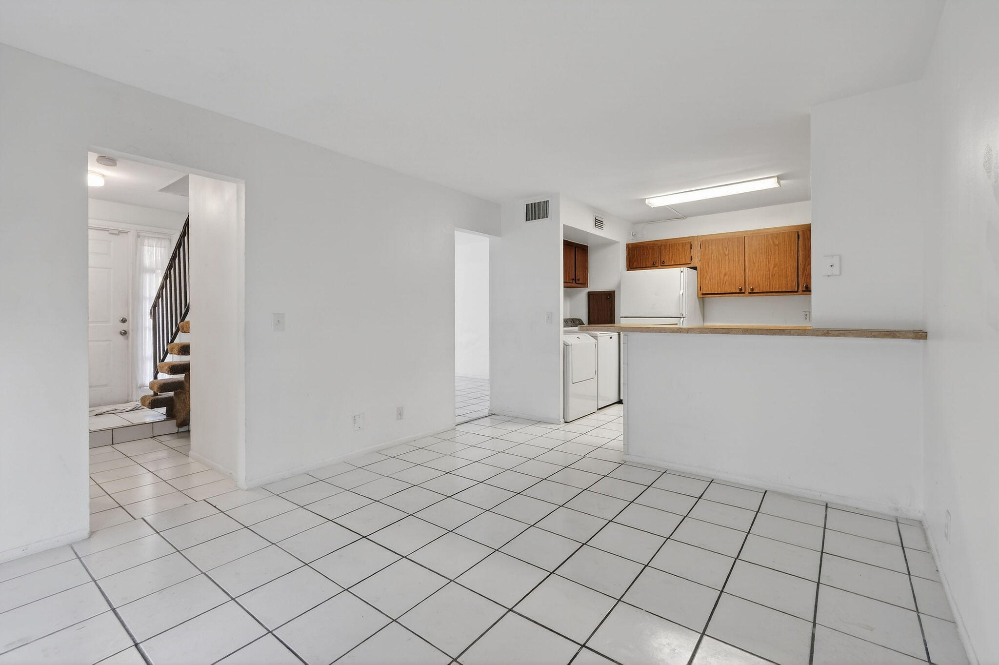 CEDAR GARDENS TOWNHOUSES - Residential