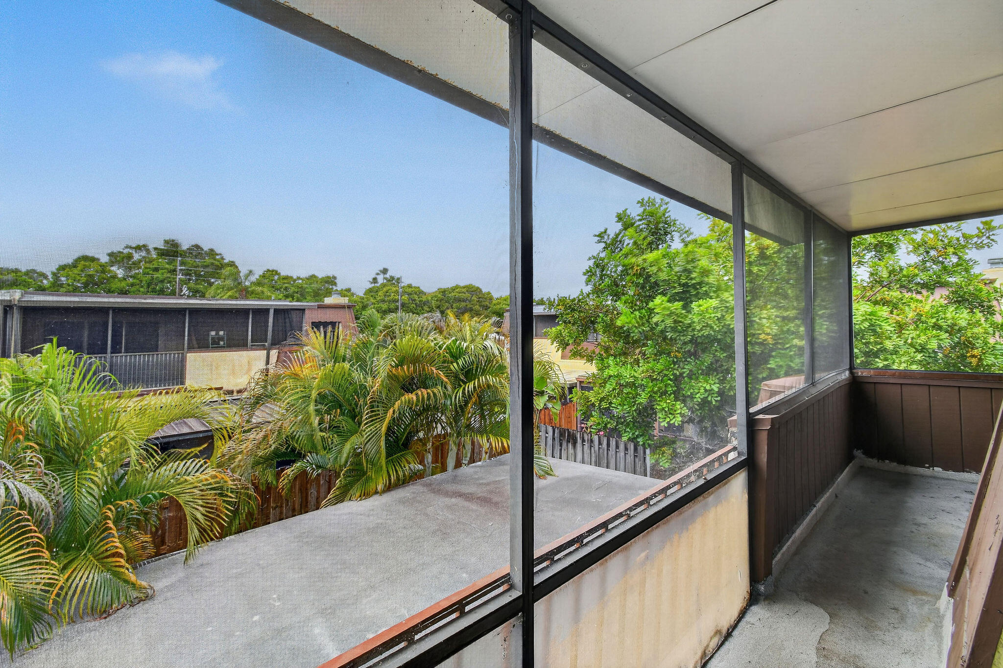 CEDAR GARDENS TOWNHOUSES - Residential