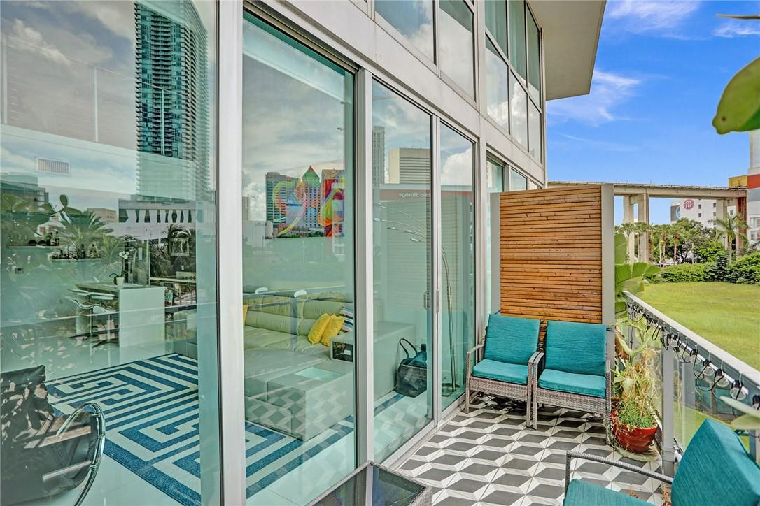 IVY CONDO - Residential
