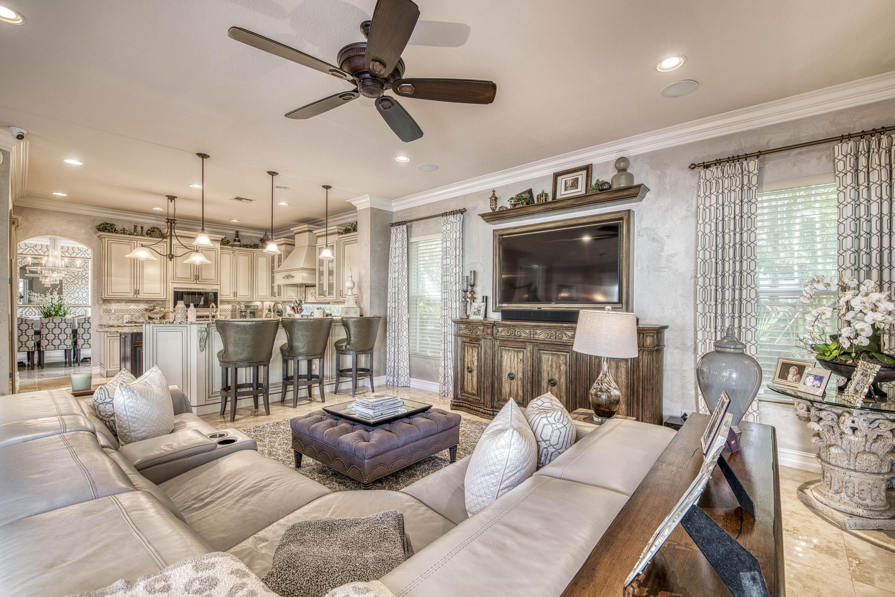 JUPITER COUNTRY CLUB - Residential